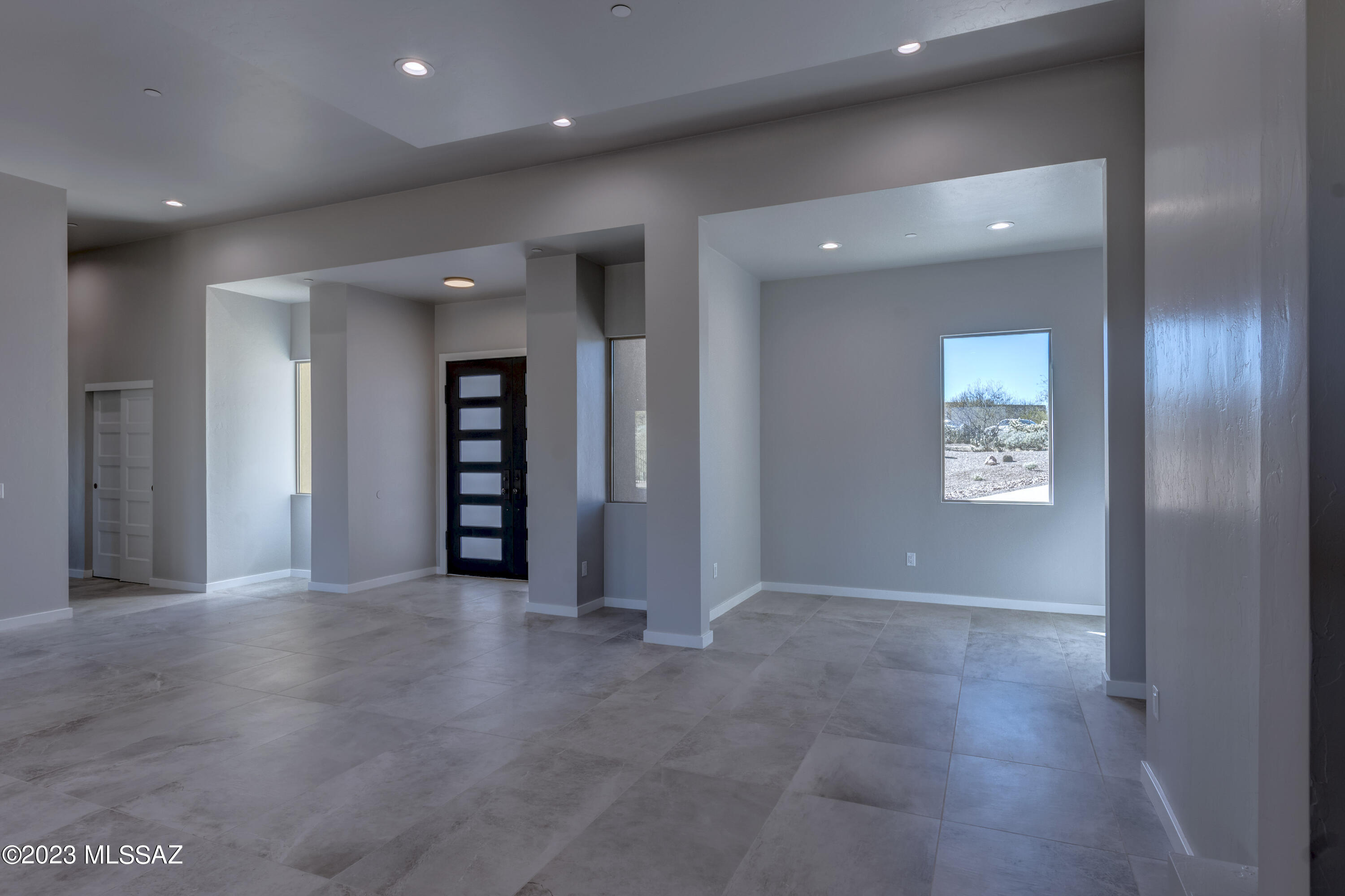 Coyote Creek (1-395) - Residential