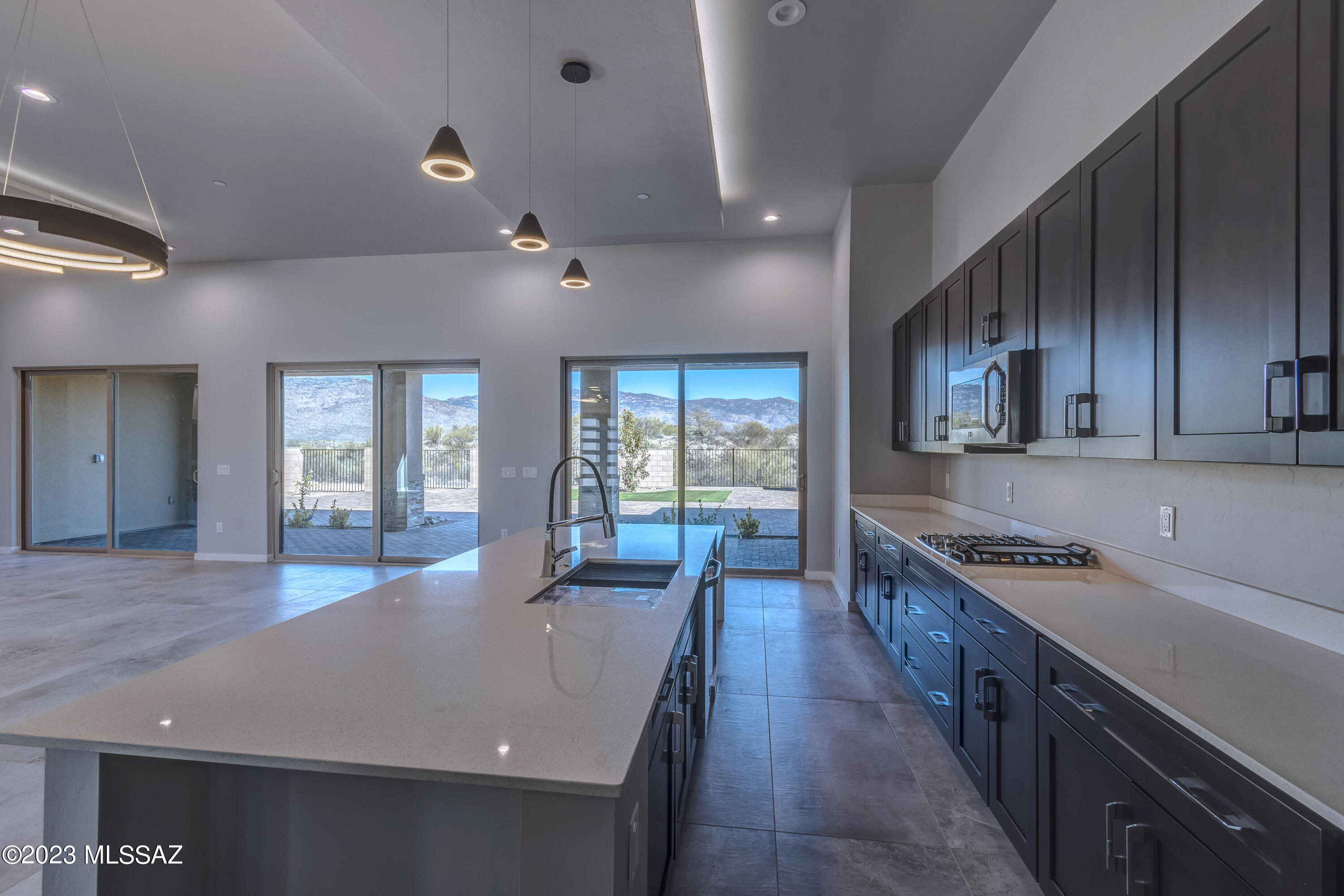 Coyote Creek (1-395) - Residential