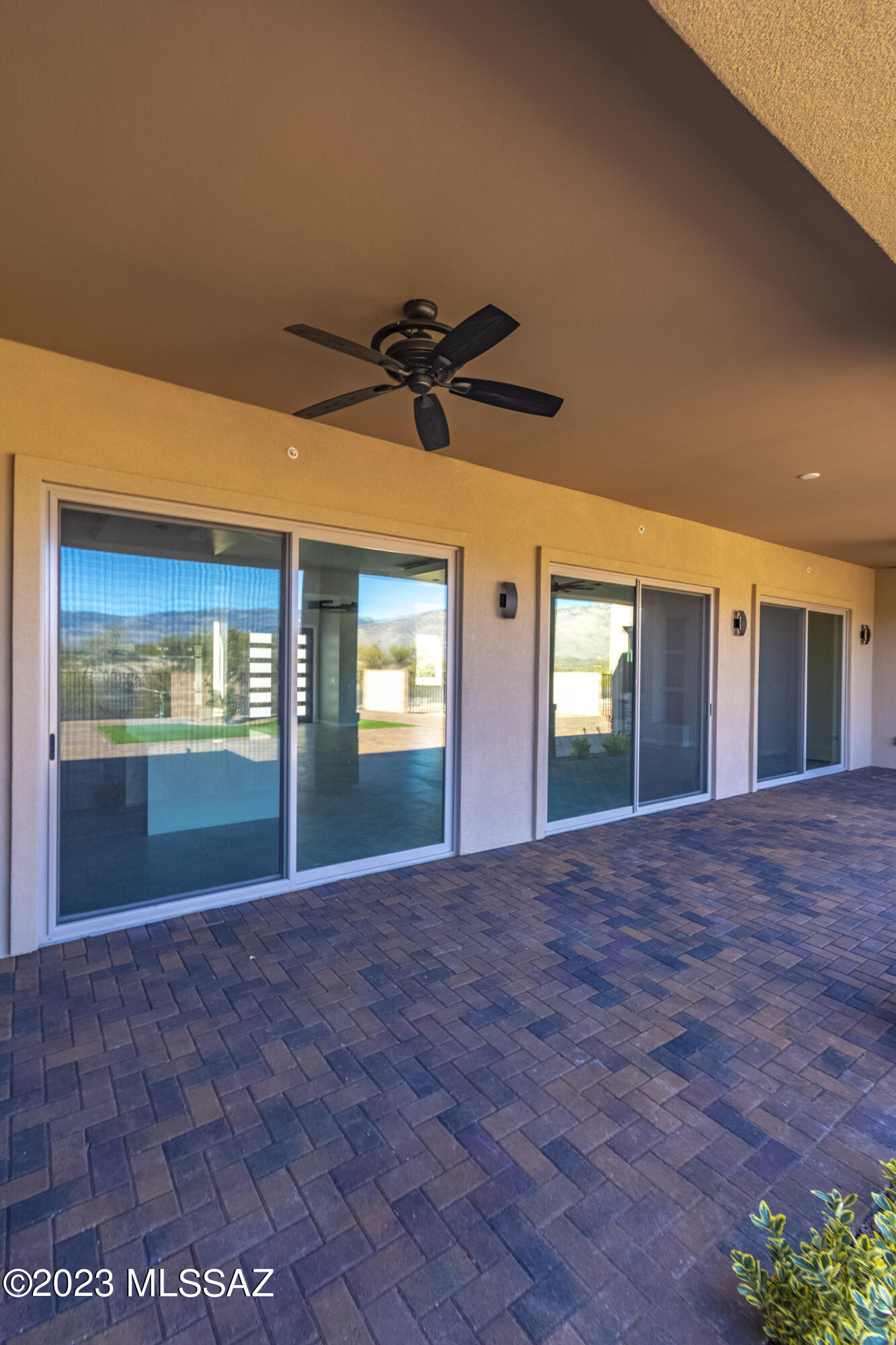 Coyote Creek (1-395) - Residential