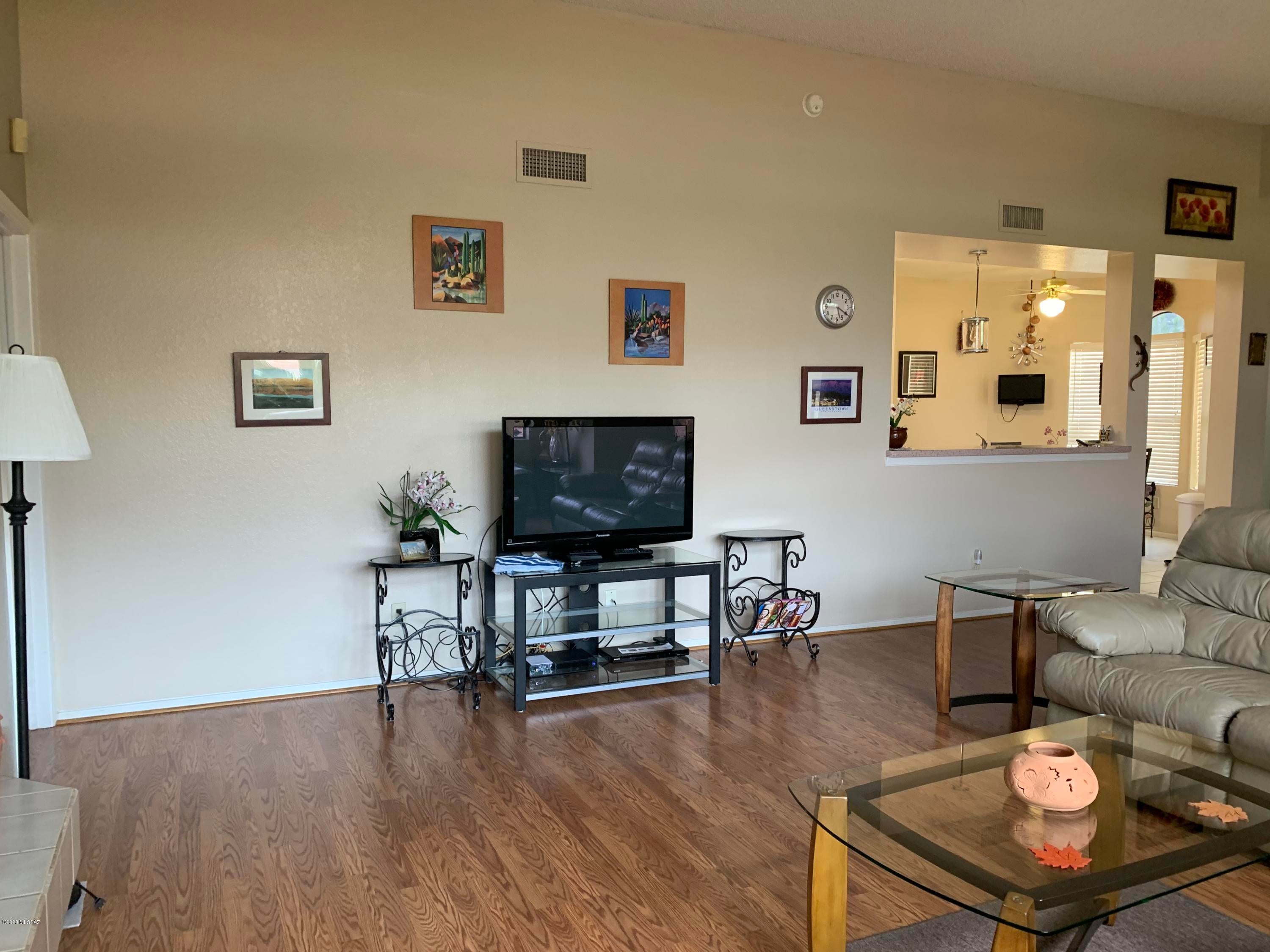 Sunrise Presidio East (1-87) - Residential Lease