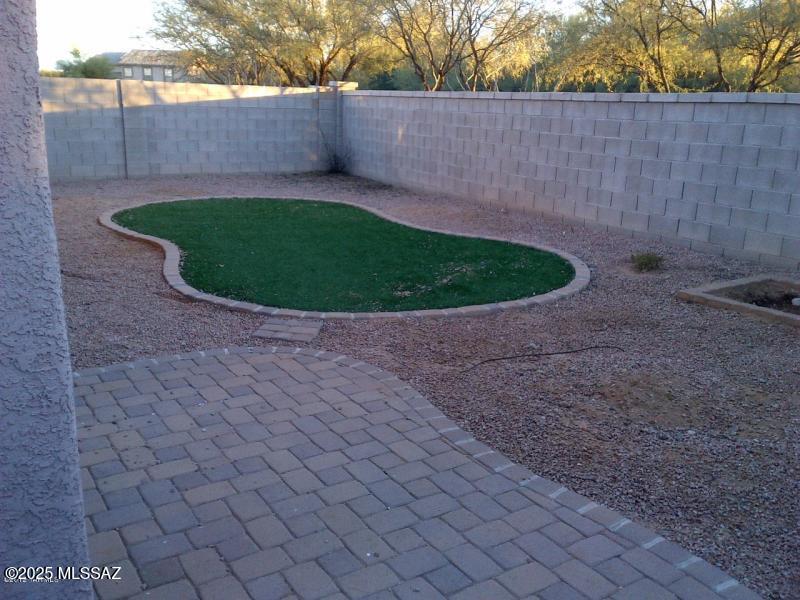 Presidio Del Rio  (1-162) - Residential Lease