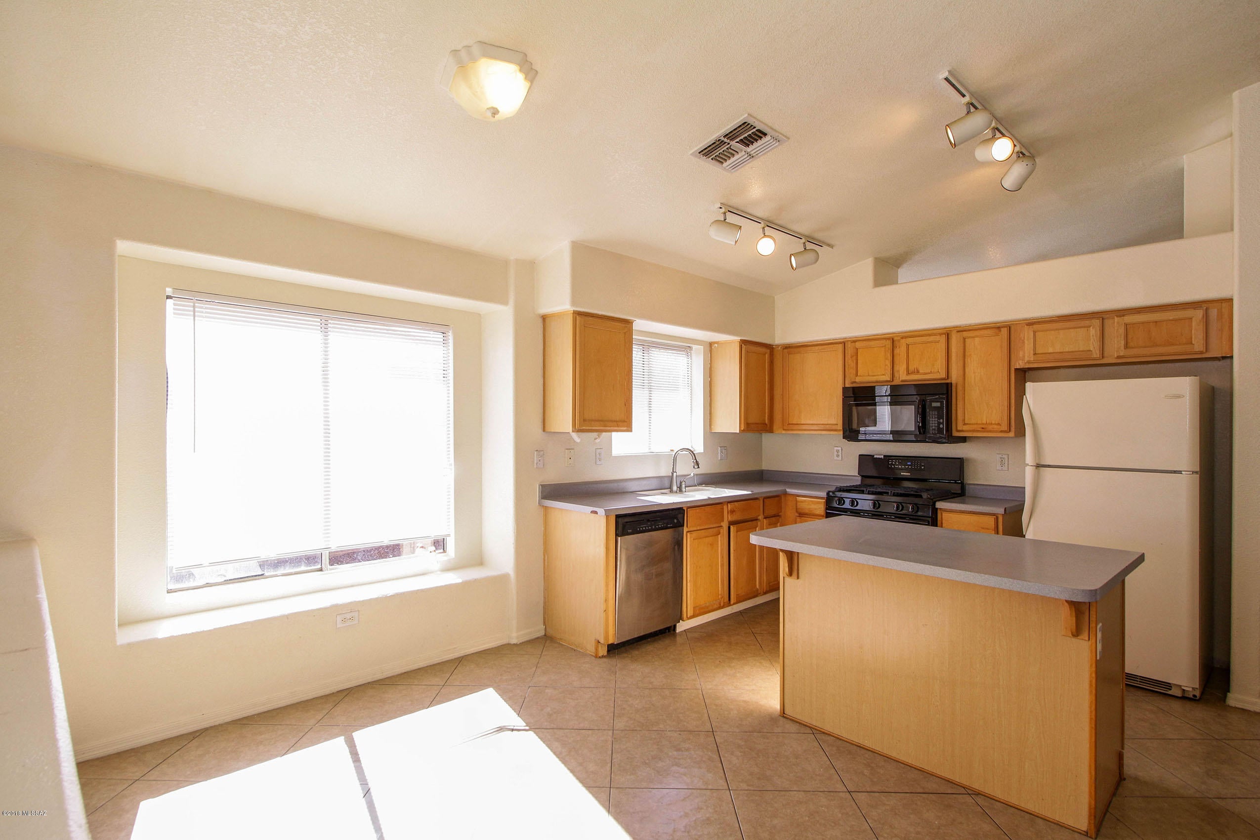 Mission West II Phase 2 - Residential Lease