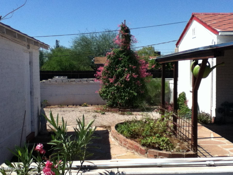 Jefferson Park - Residential Lease