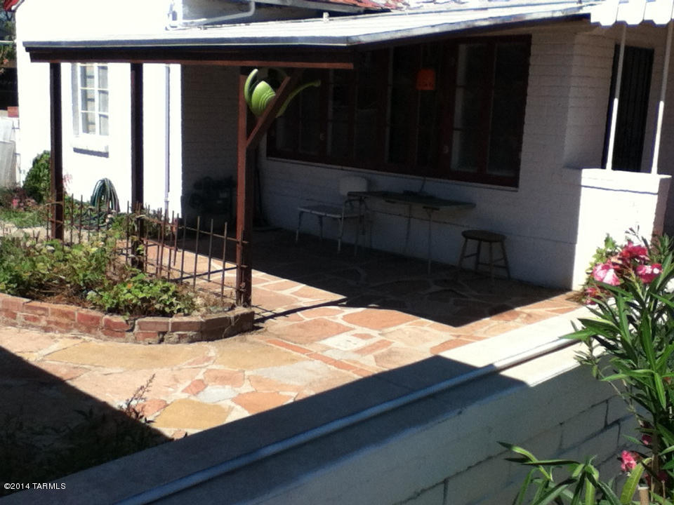 Jefferson Park - Residential Lease