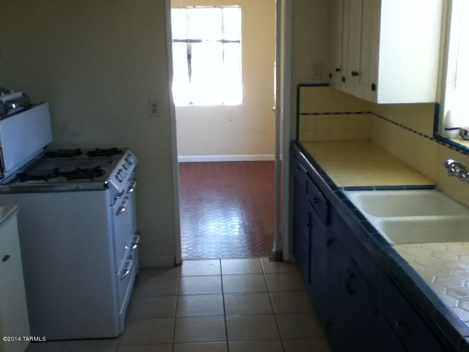 Jefferson Park - Residential Lease