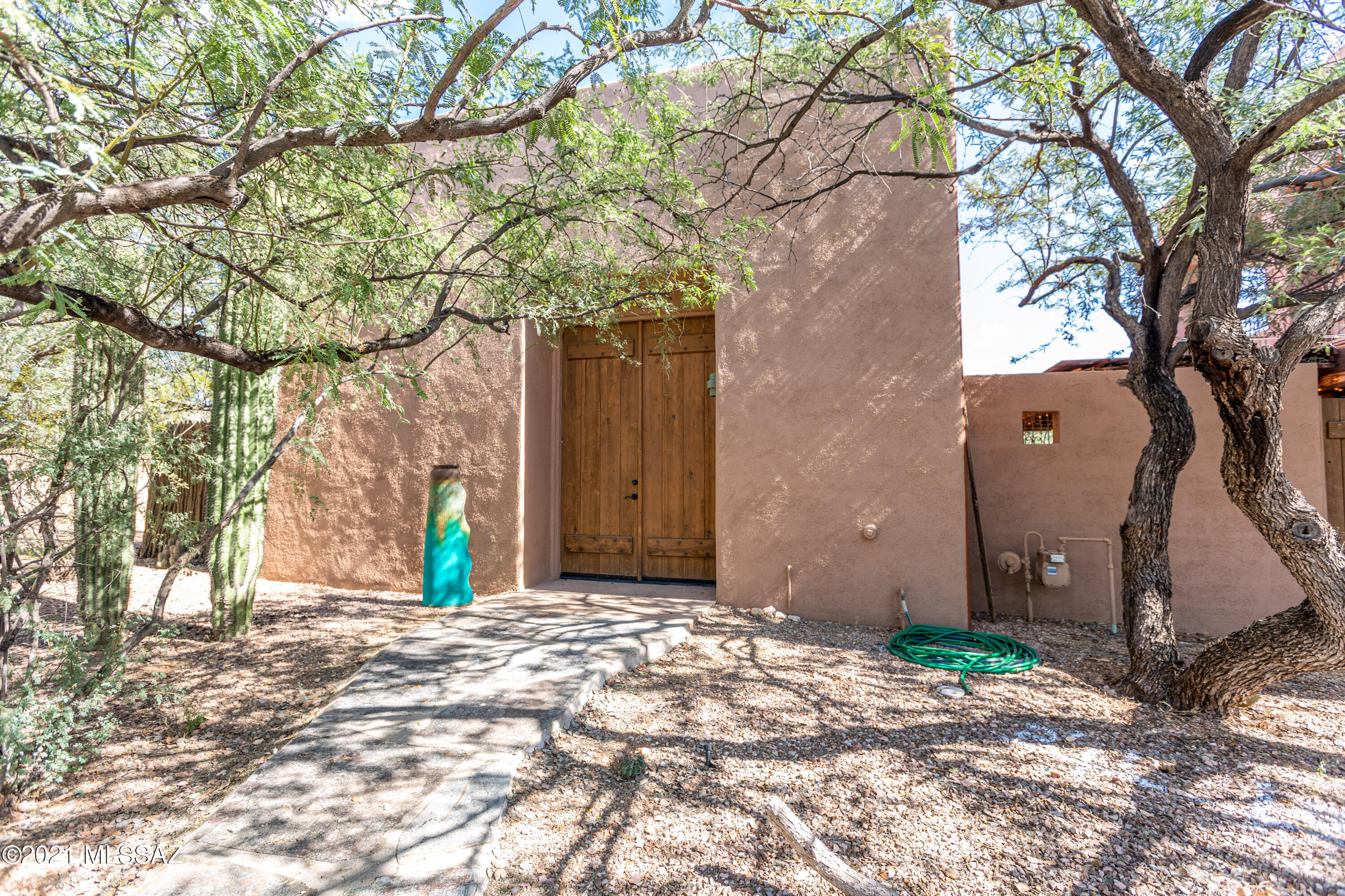 Loma De La Vista Verde (1-38) - Residential