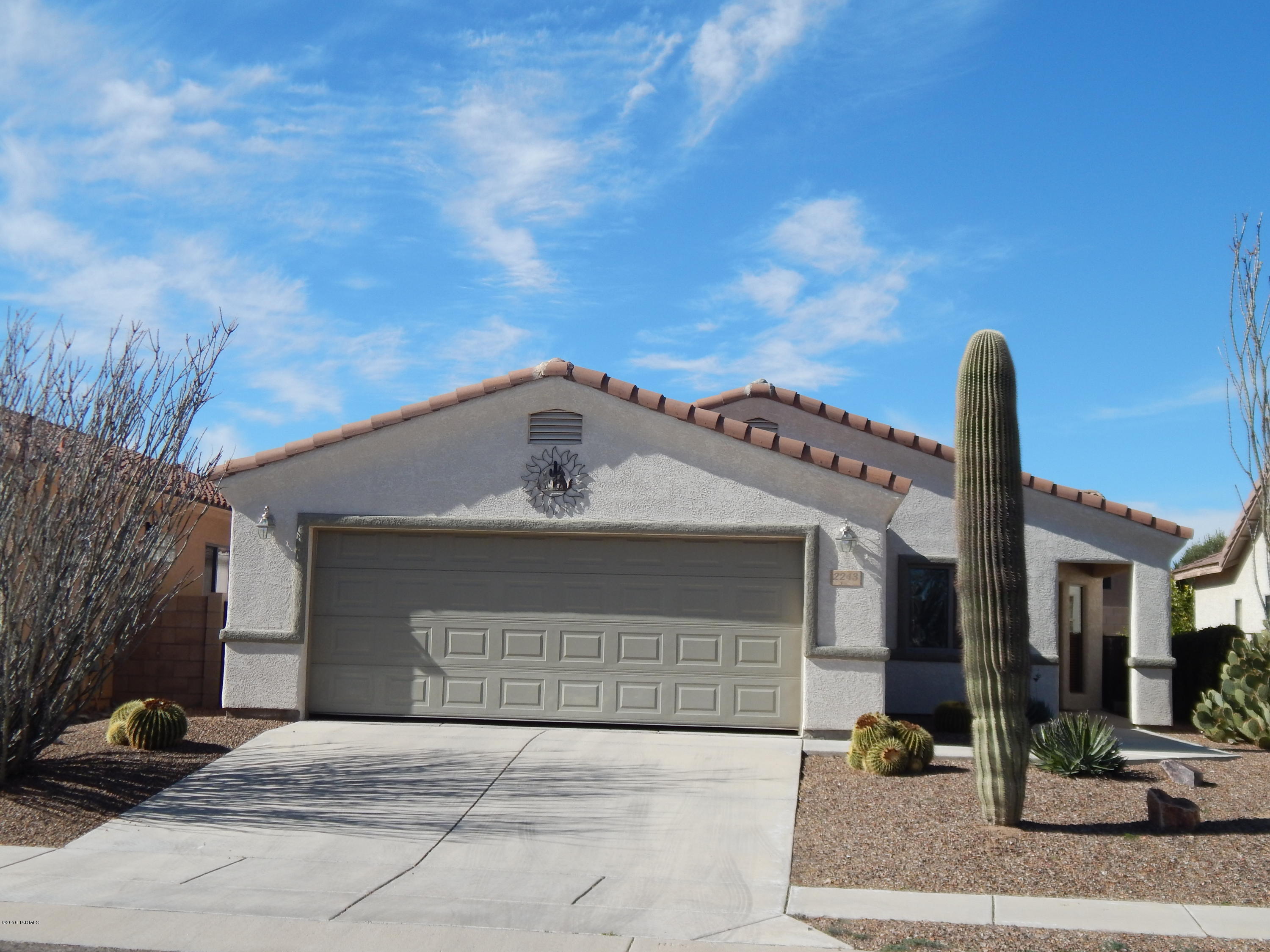 No GVR. Open floor plan with 3rd bed/den. Digital tile flooring, Corian counter tops, cabinet pull outs, and 2 pantries. Master has cultured marble walk in shower and home is equipped with a smart panel to simplify your internet, phone and cable. Back private covered patio and easy care landscaping. HOA has community center with a salt water pool, banquet room, shuffleboard, pickle ball, pool table, outside fireplace and horseshoes.