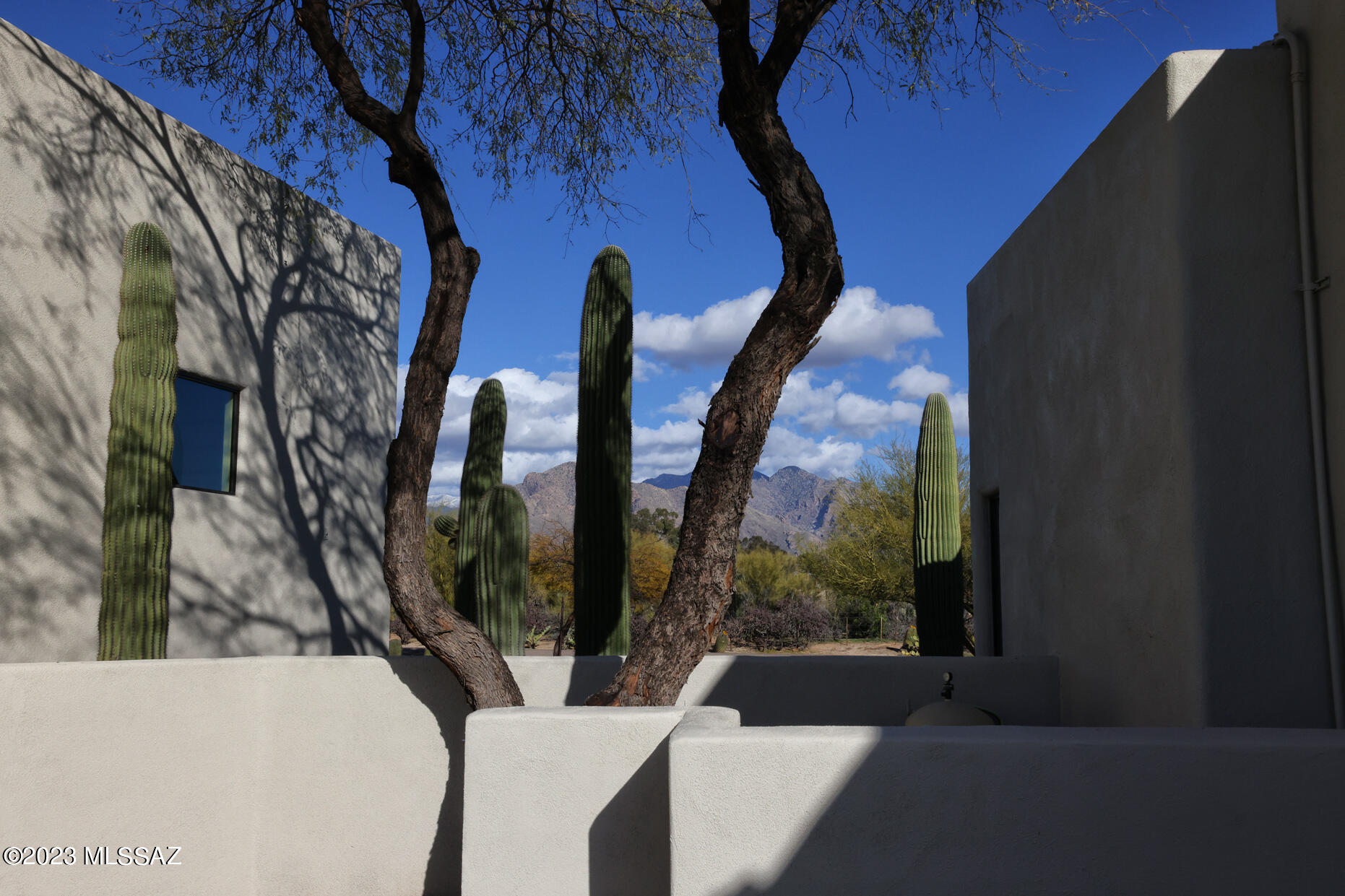 Tucson National Est - Residential