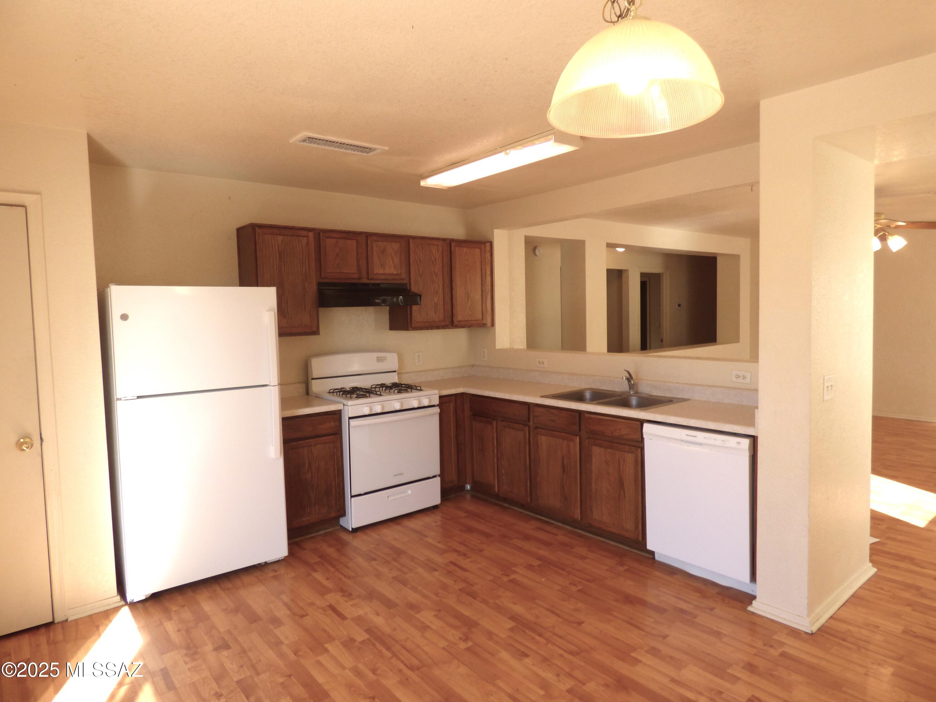 Mission West II Phase I - Residential Lease