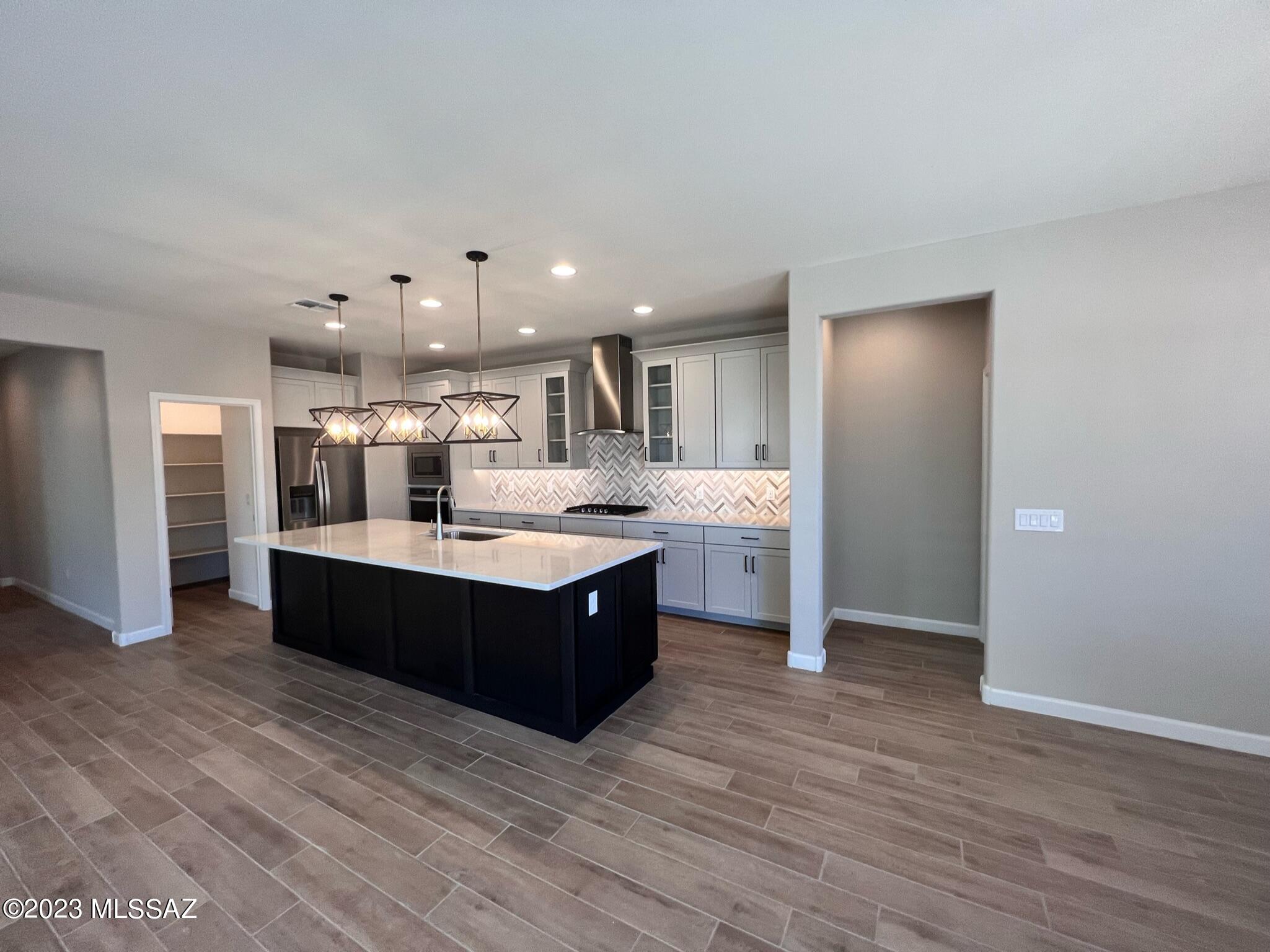 Saguaros Viejos East Phase 2 - Residential Lease