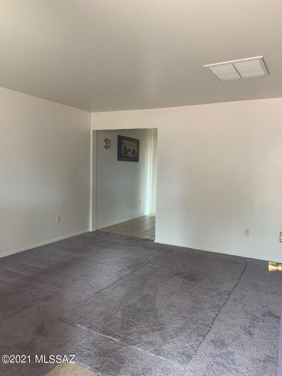 Sunset Foothills Condos (1-201) - Residential Lease