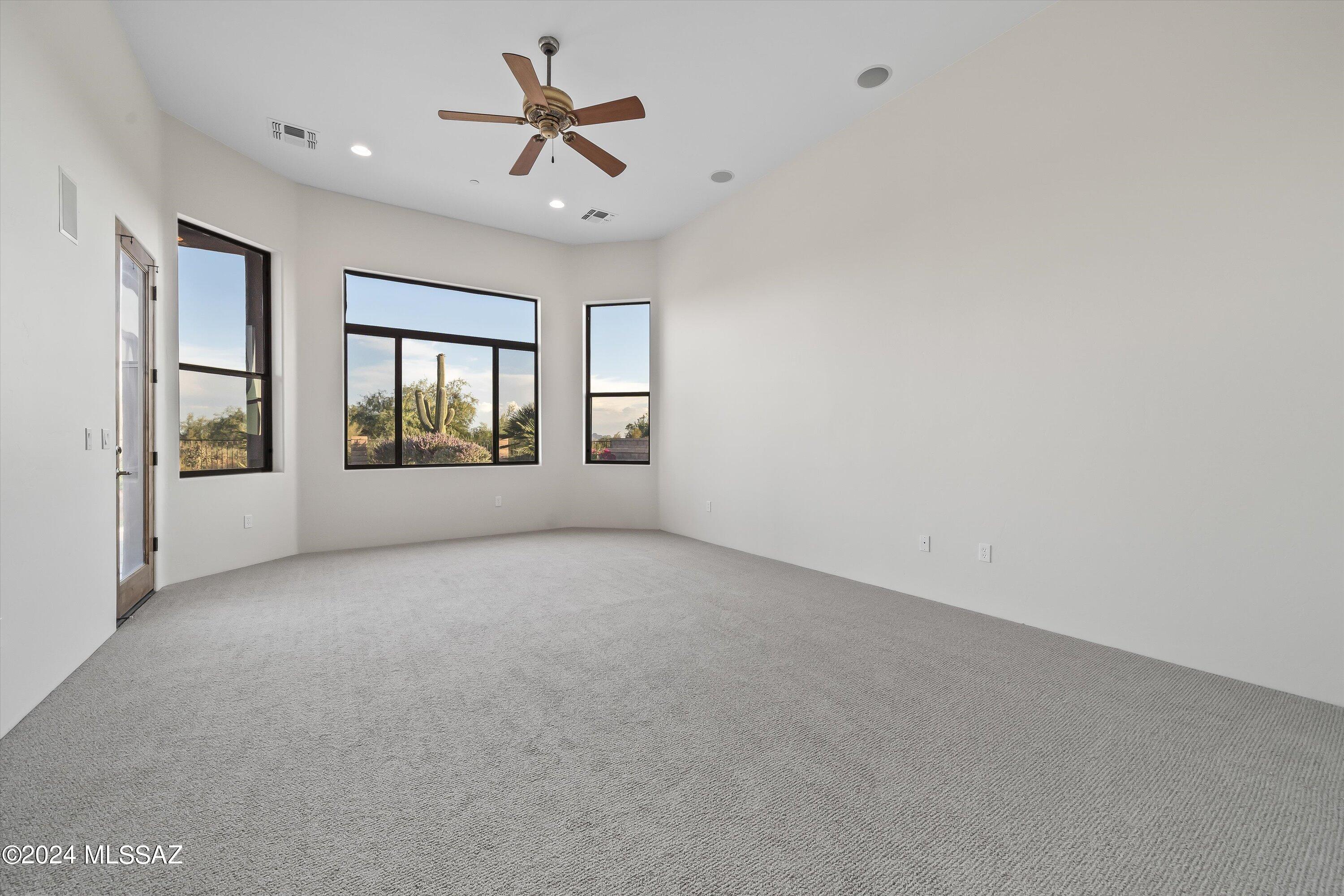 Dos Lagos at Dove Mountain (1-91) - Residential