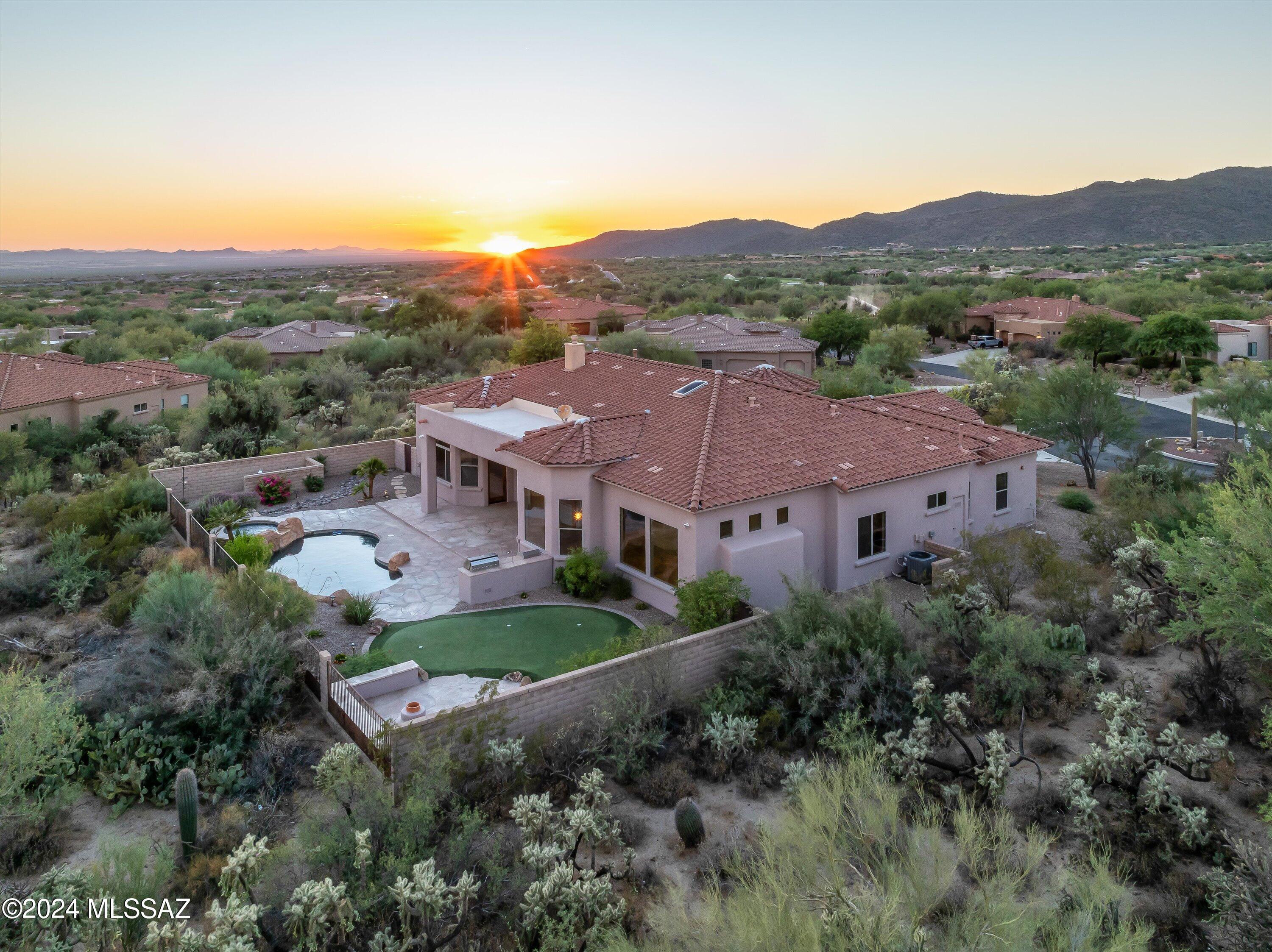 Dos Lagos at Dove Mountain (1-91) - Residential