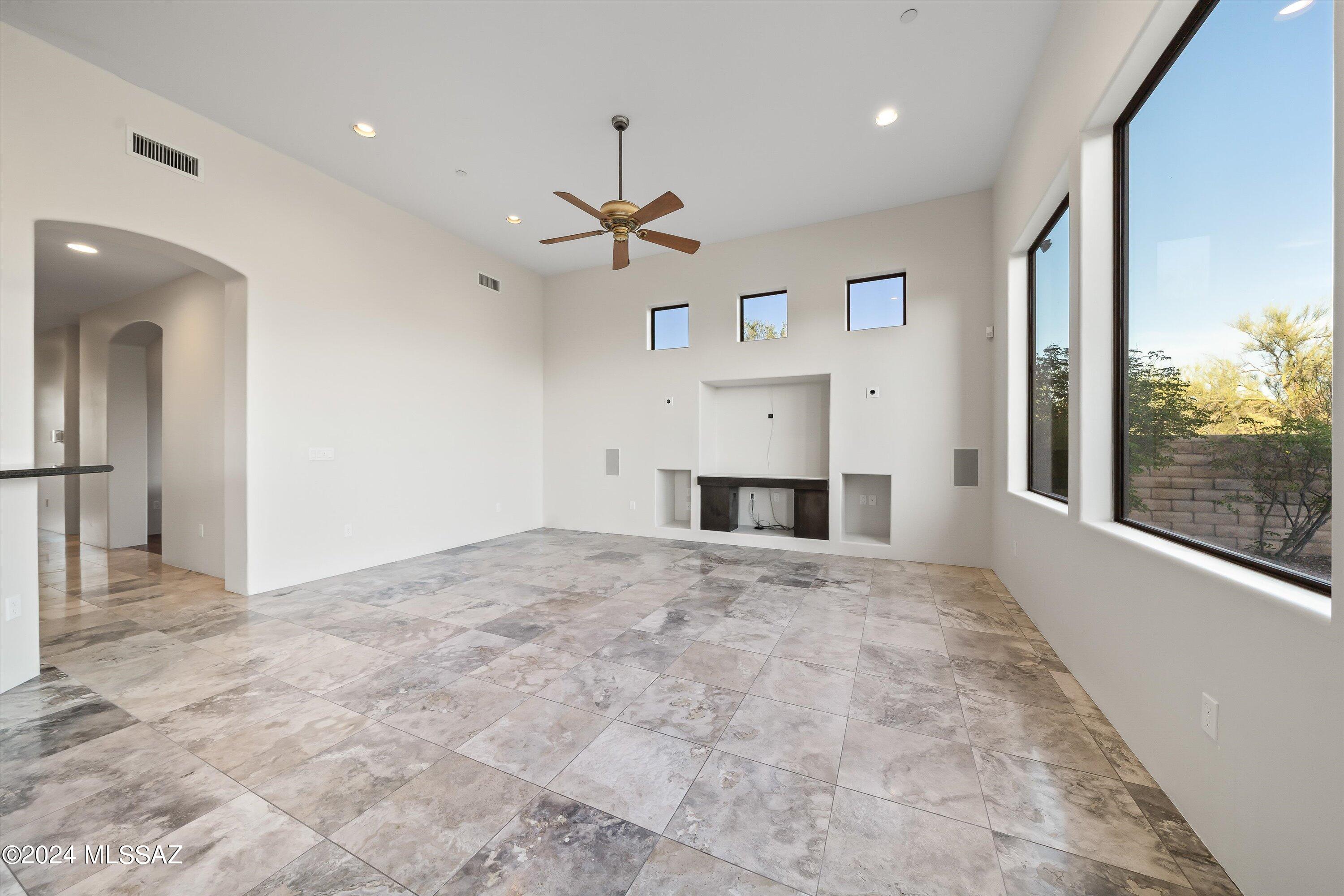 Dos Lagos at Dove Mountain (1-91) - Residential