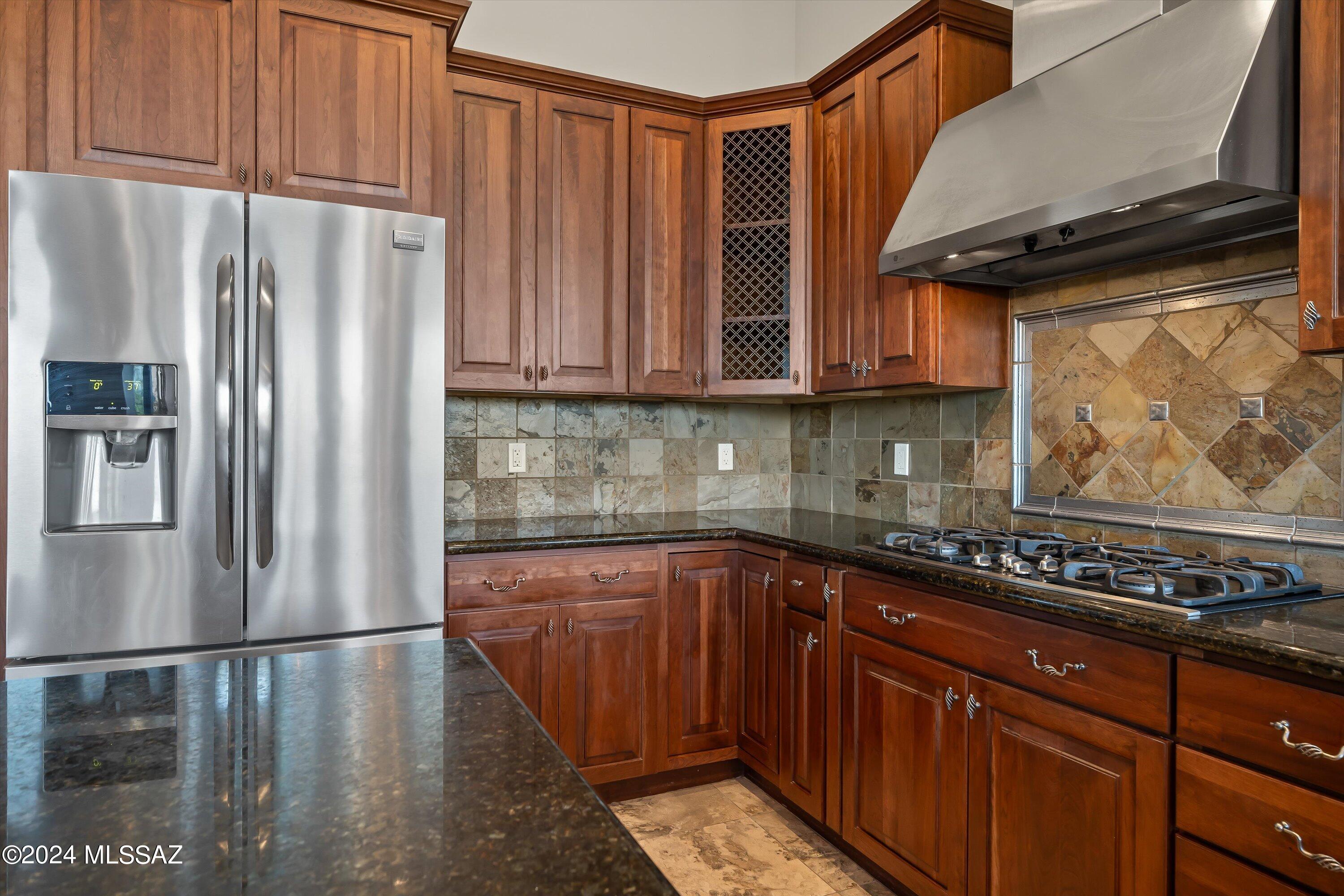 Dos Lagos at Dove Mountain (1-91) - Residential