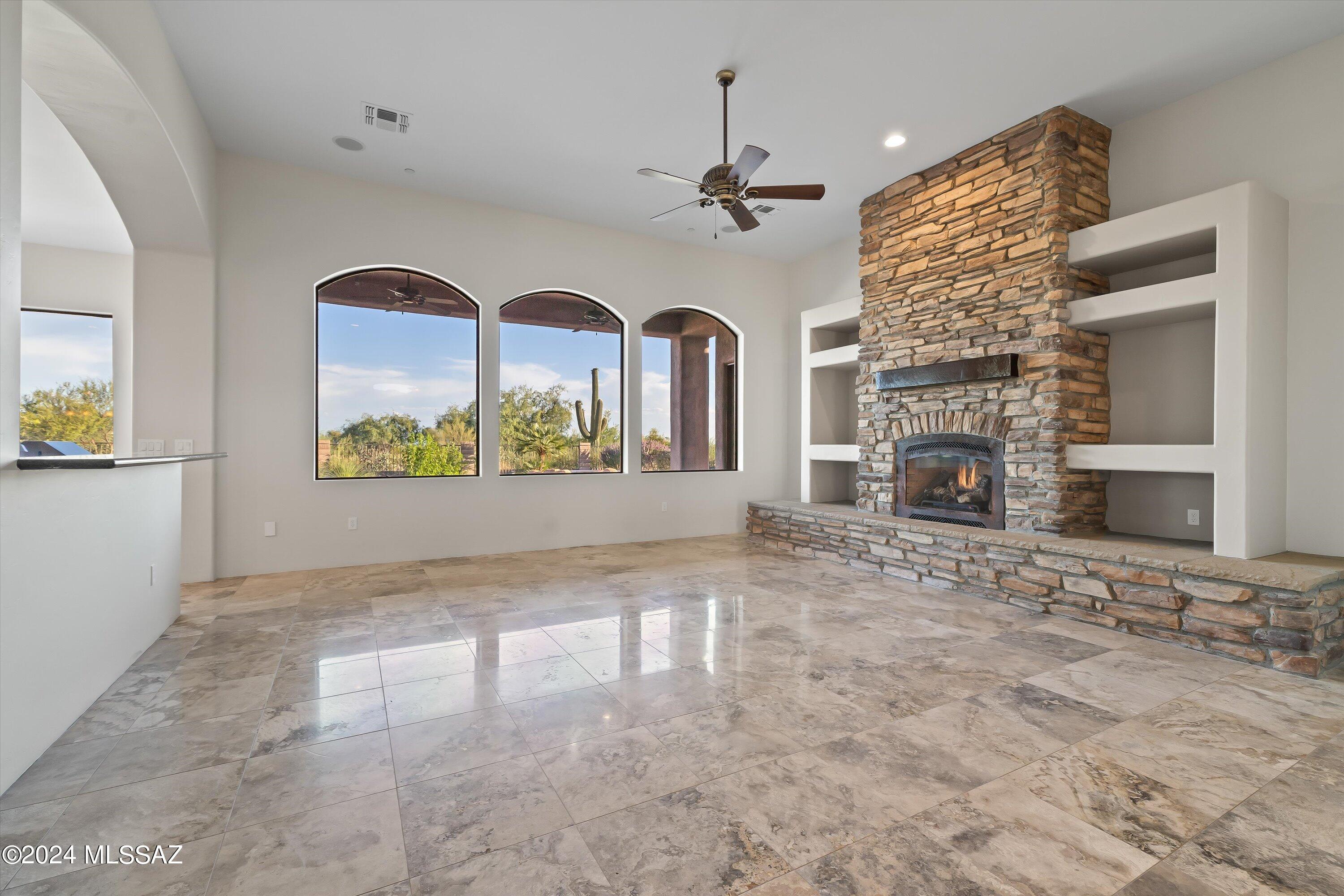 Dos Lagos at Dove Mountain (1-91) - Residential
