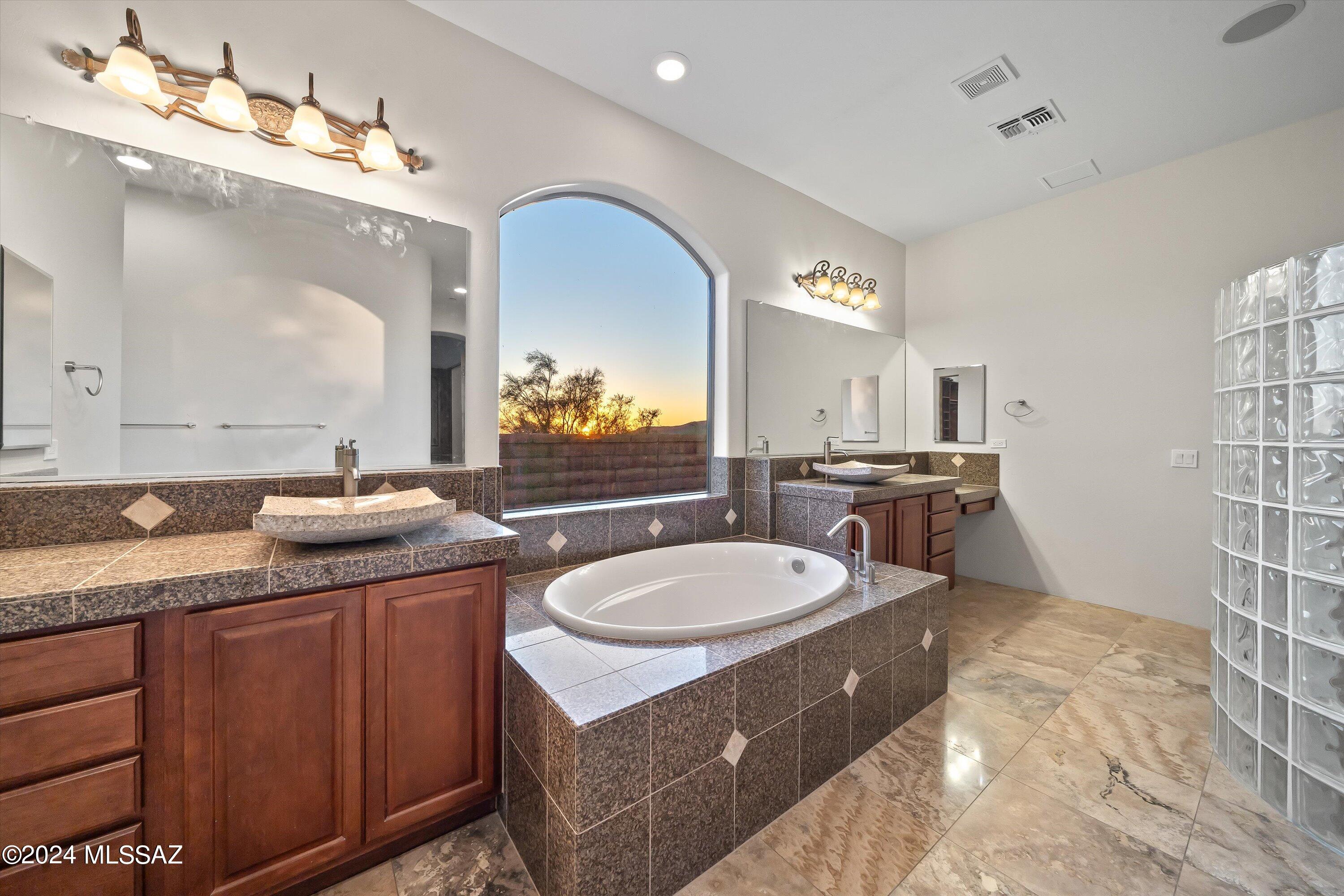 Dos Lagos at Dove Mountain (1-91) - Residential