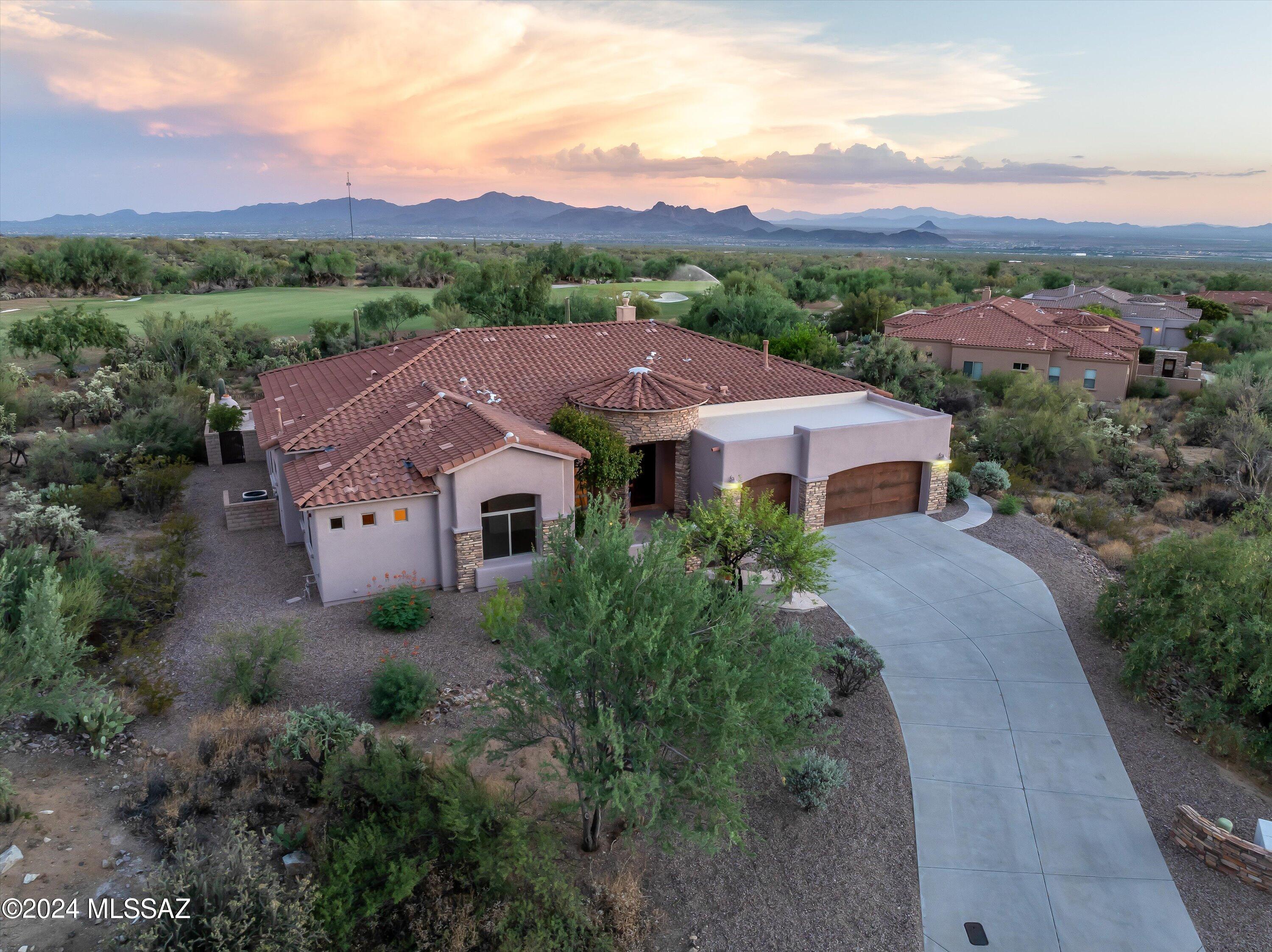 Dos Lagos at Dove Mountain (1-91) - Residential