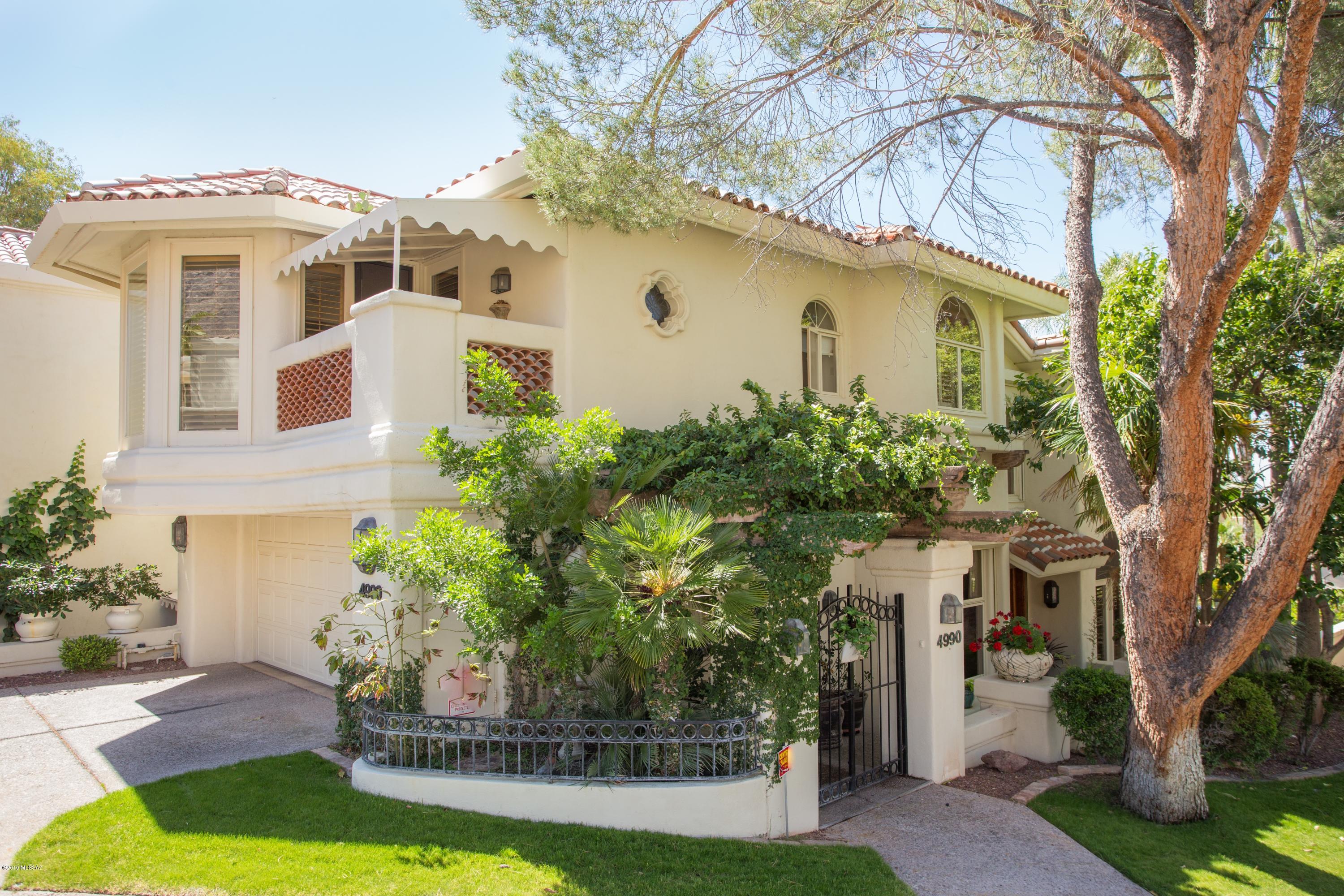 El Diamante Townhomes (1-15) - Residential