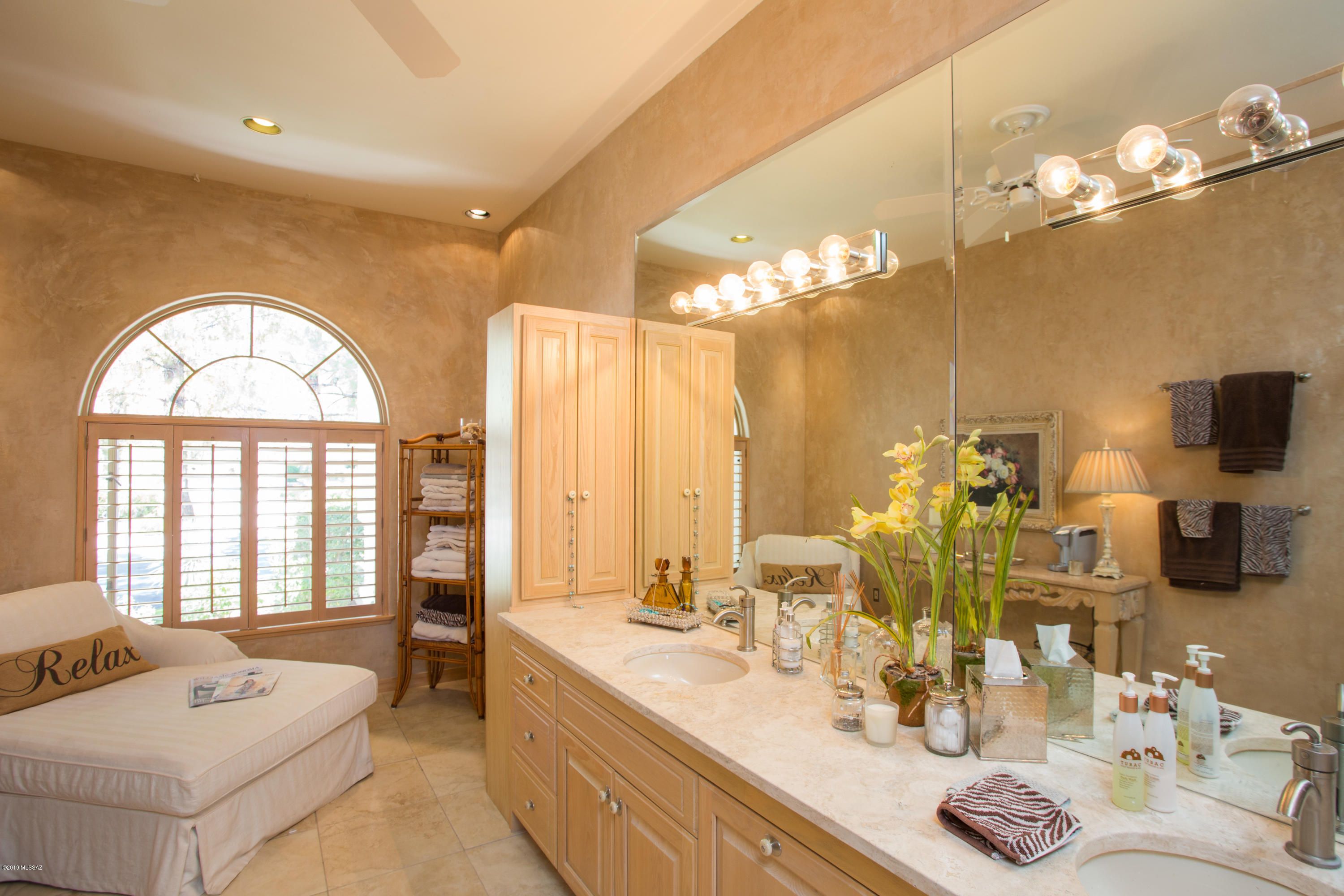 El Diamante Townhomes (1-15) - Residential