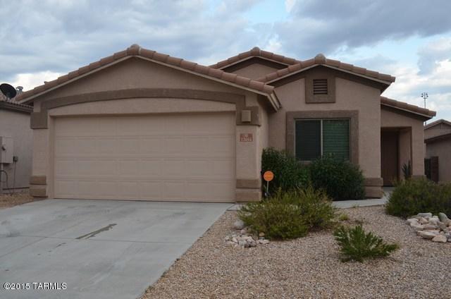 Extremely clean, 3 bedroom, 2 bath, eat in kitchen, upgraded cabinets, windows coverings, alarm, all kitchen appliances + washer, dryer, close to schools.