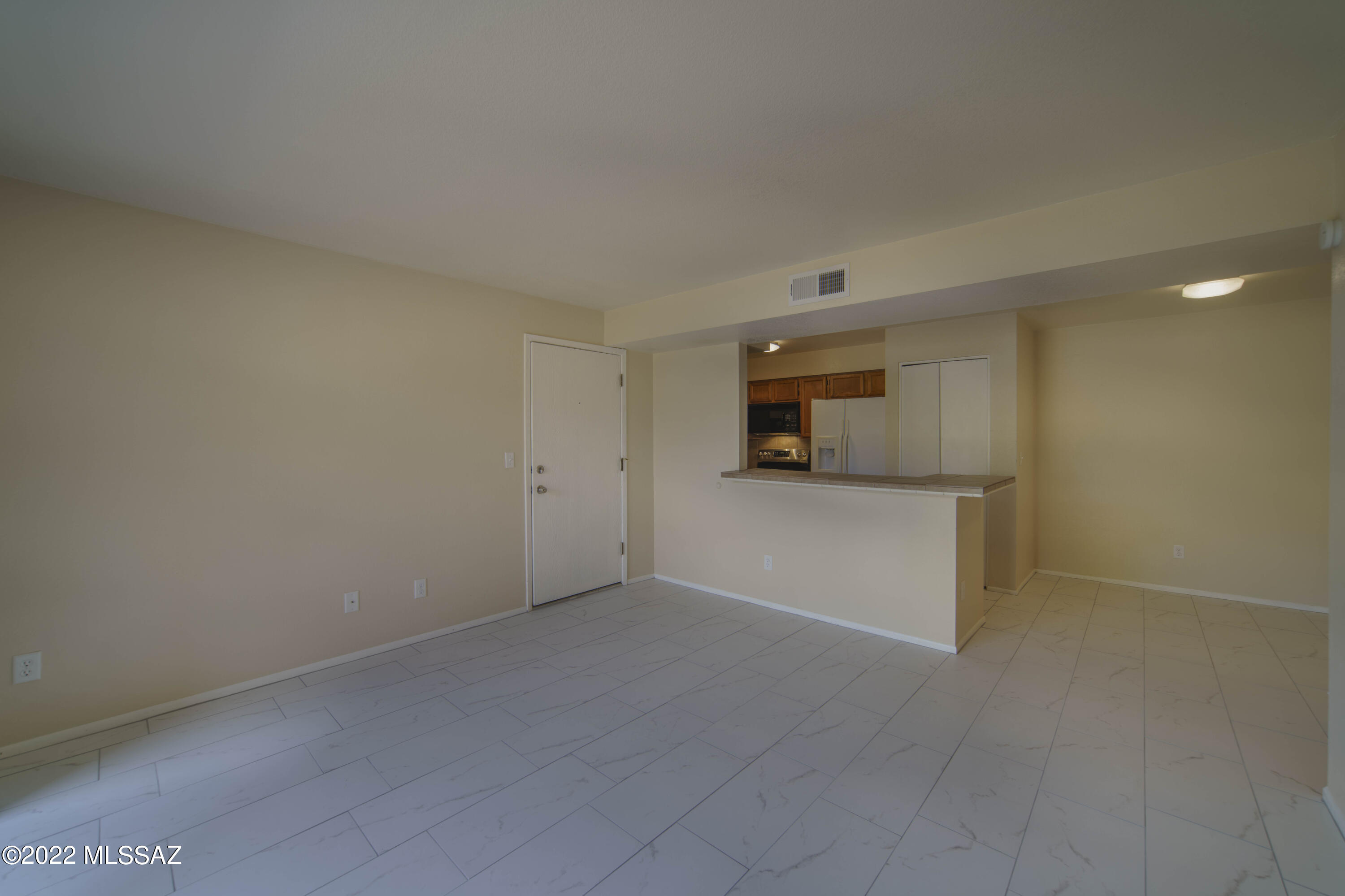 Woodland Place Condominiums (101-152, 201-252) - Residential
