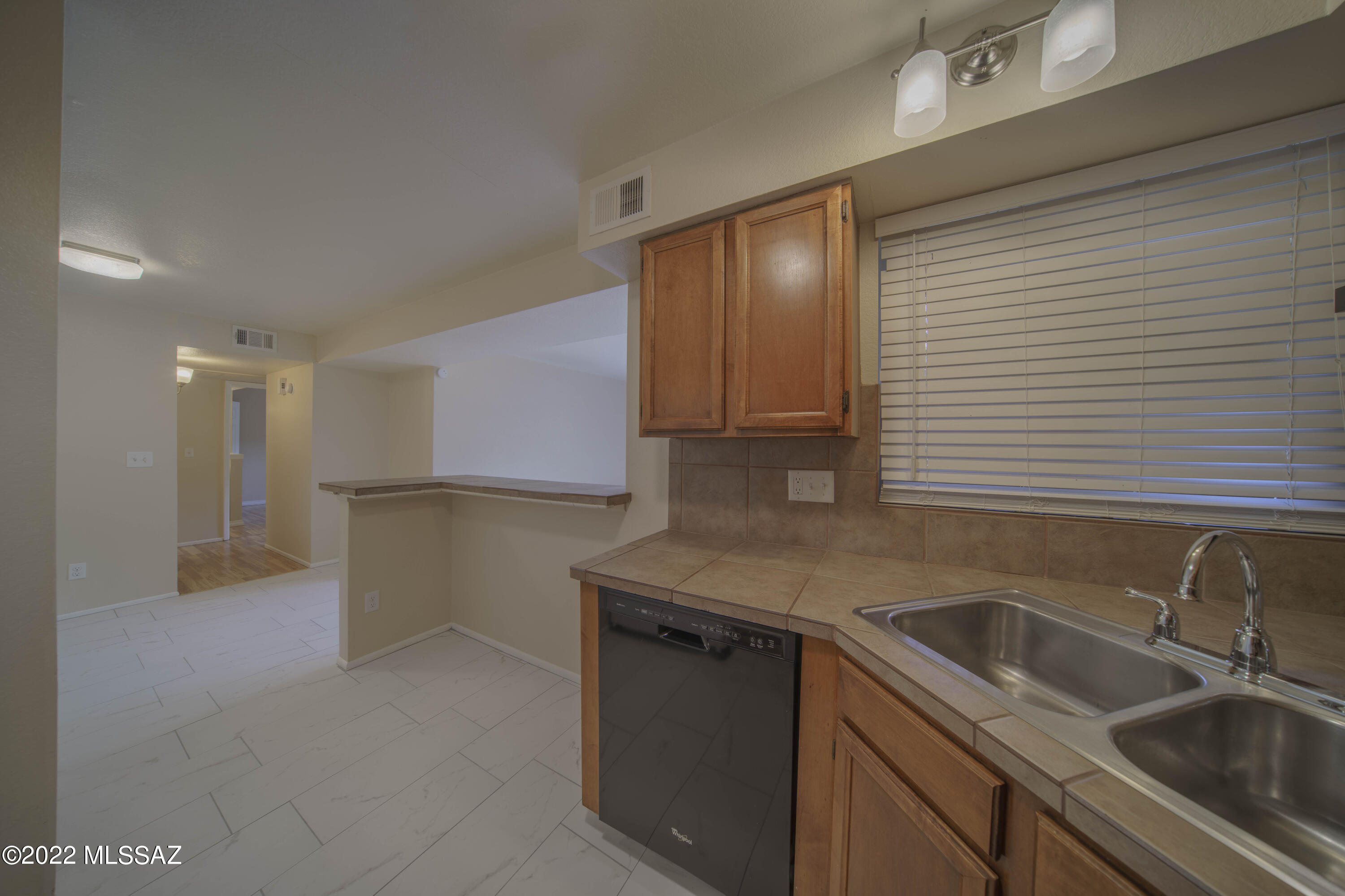 Woodland Place Condominiums (101-152, 201-252) - Residential