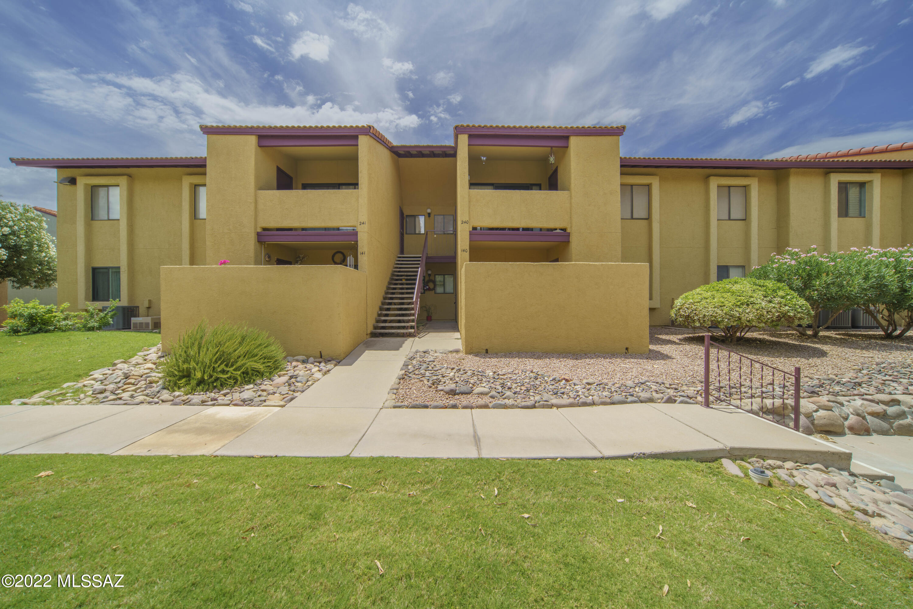Woodland Place Condominiums (101-152, 201-252) - Residential