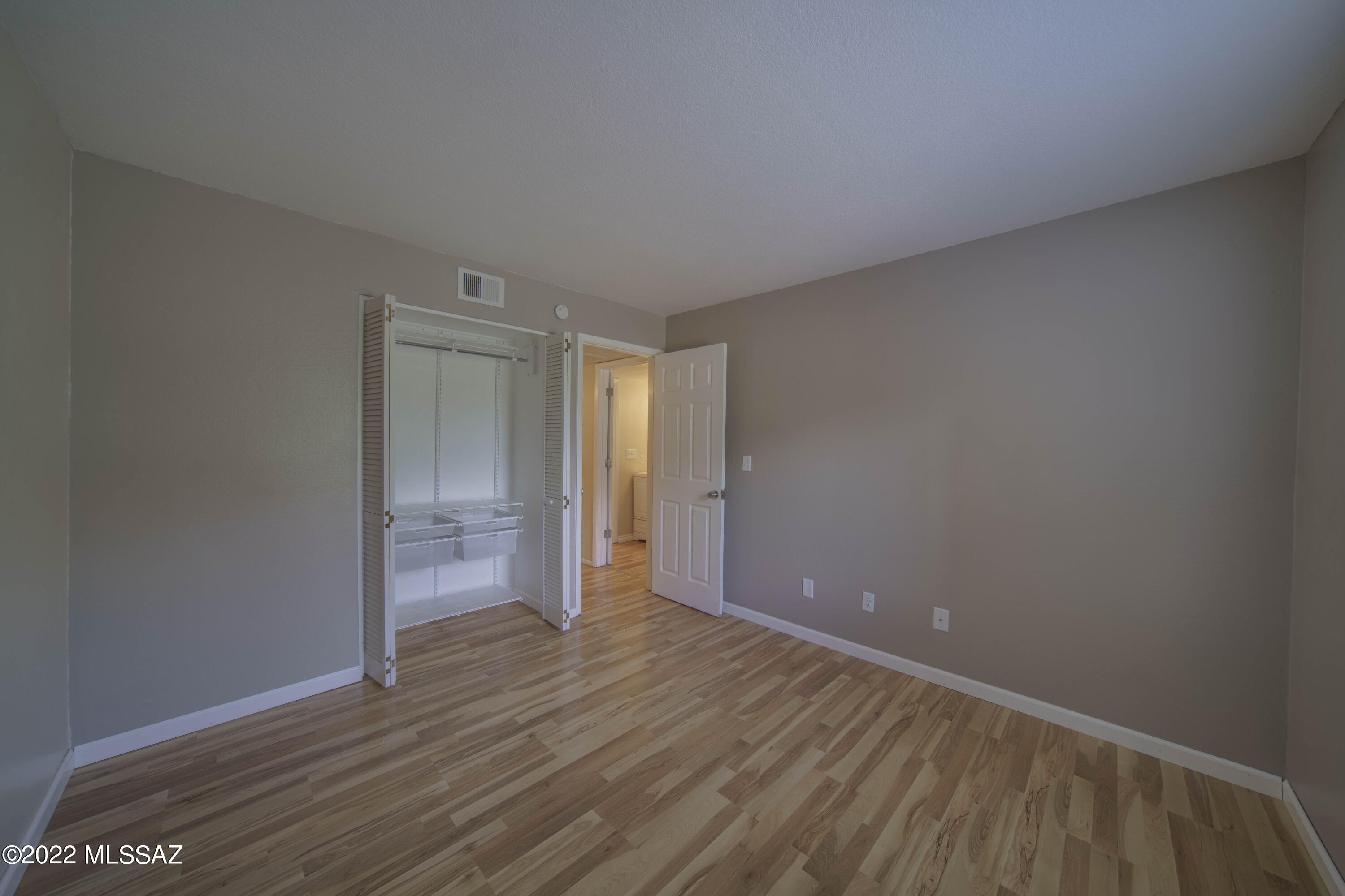 Woodland Place Condominiums (101-152, 201-252) - Residential