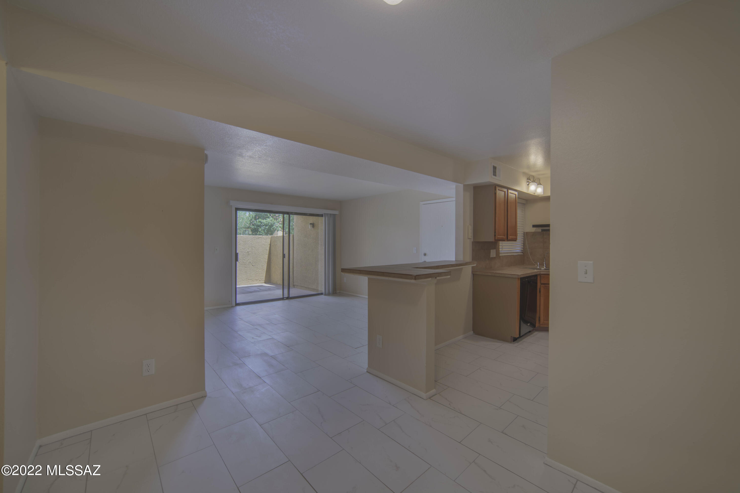 Woodland Place Condominiums (101-152, 201-252) - Residential