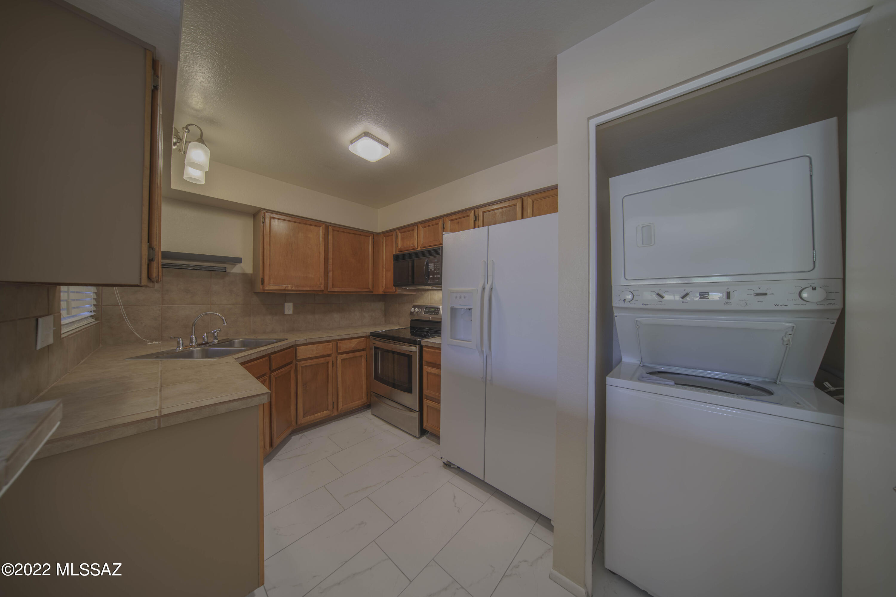 Woodland Place Condominiums (101-152, 201-252) - Residential