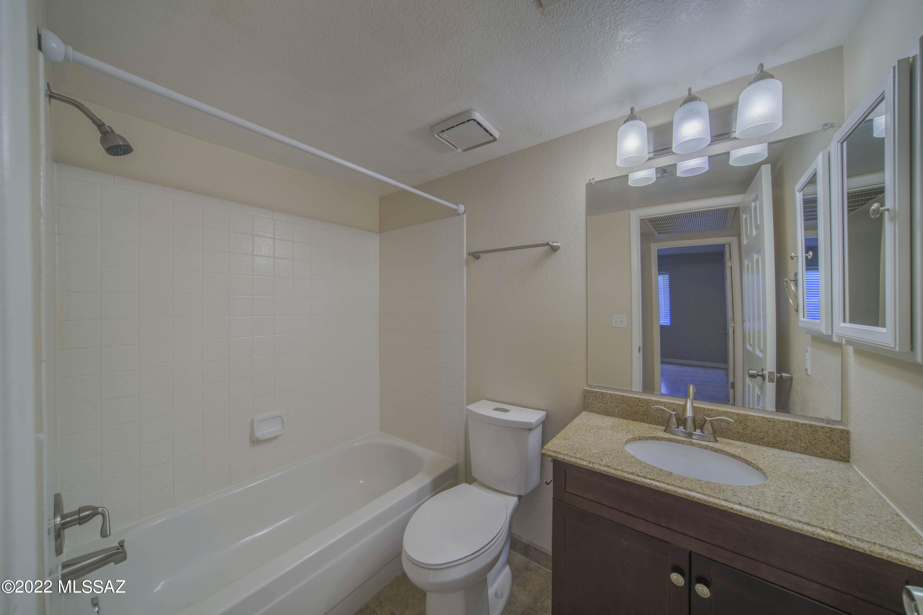 Woodland Place Condominiums (101-152, 201-252) - Residential