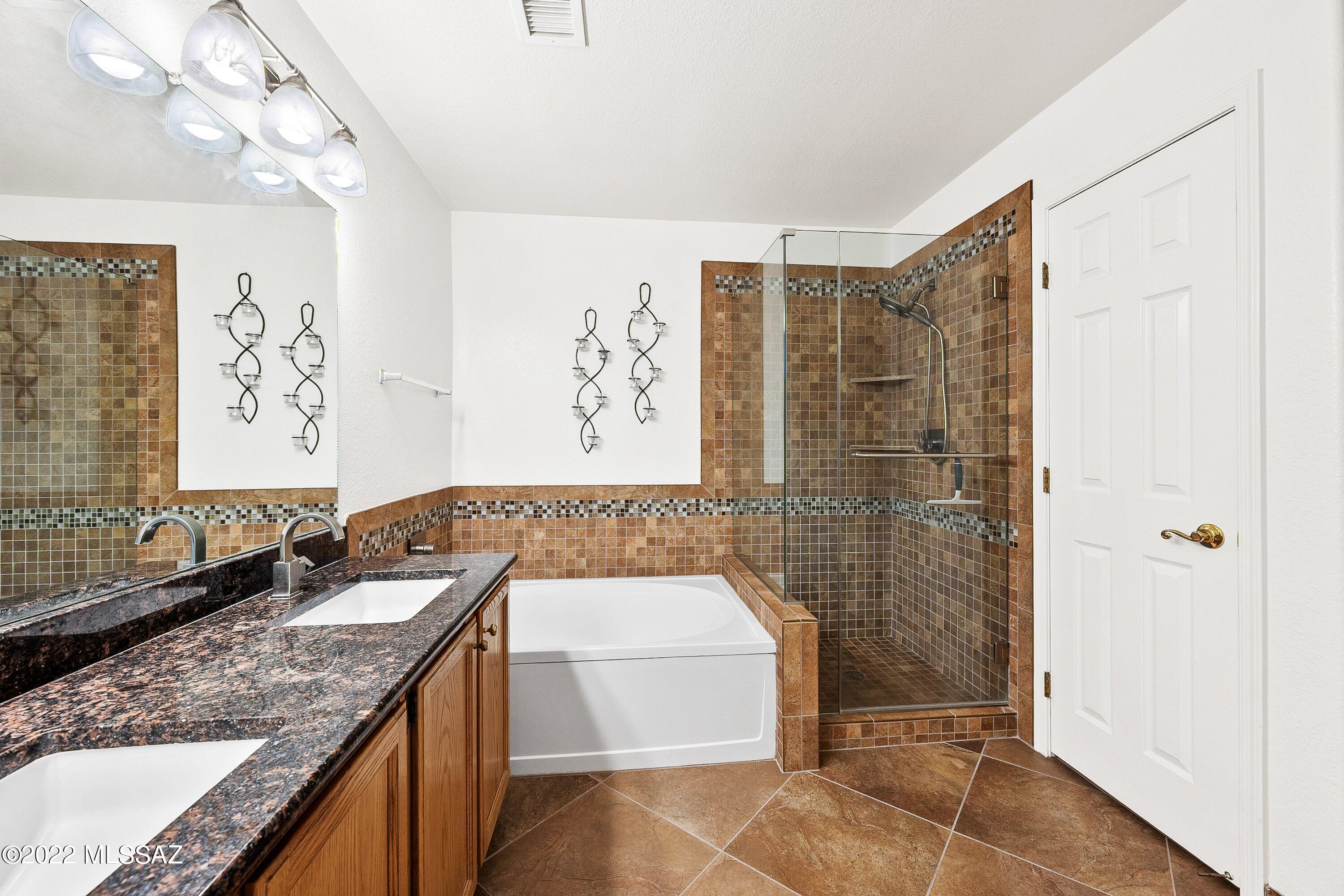 Ventana De Sabino (1-86) - Residential