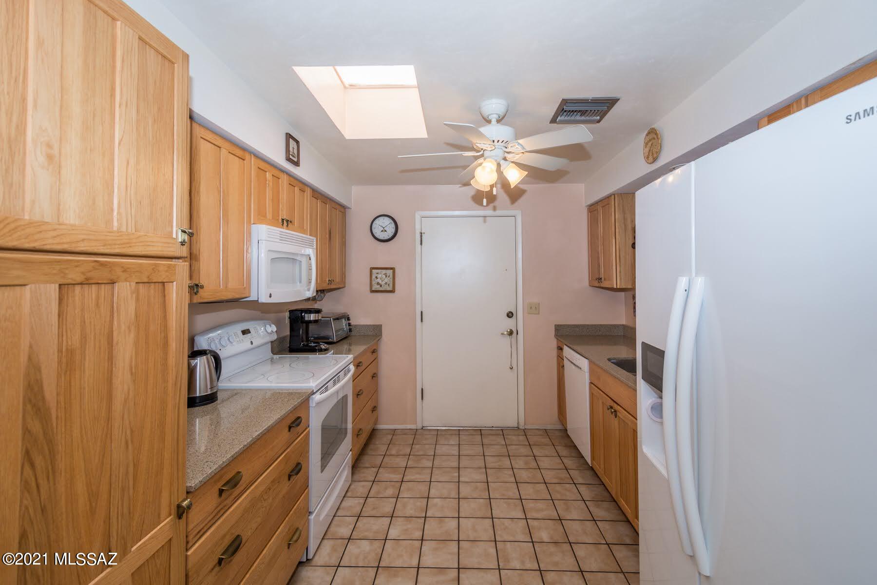 Rio Cancion Twnhms. and Professional - Residential