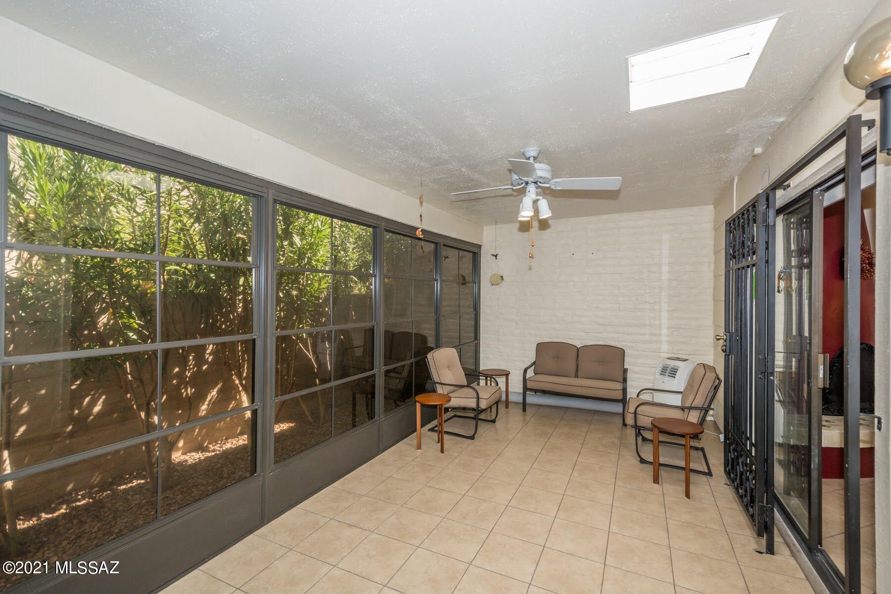 Rio Cancion Twnhms. and Professional - Residential