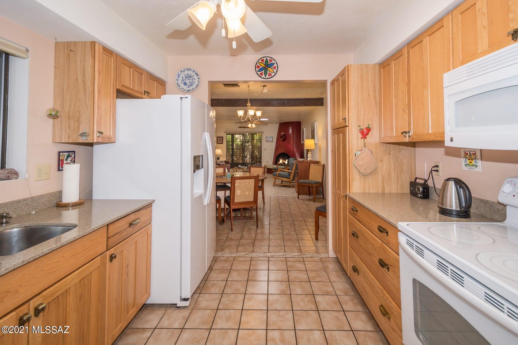 Rio Cancion Twnhms. and Professional - Residential