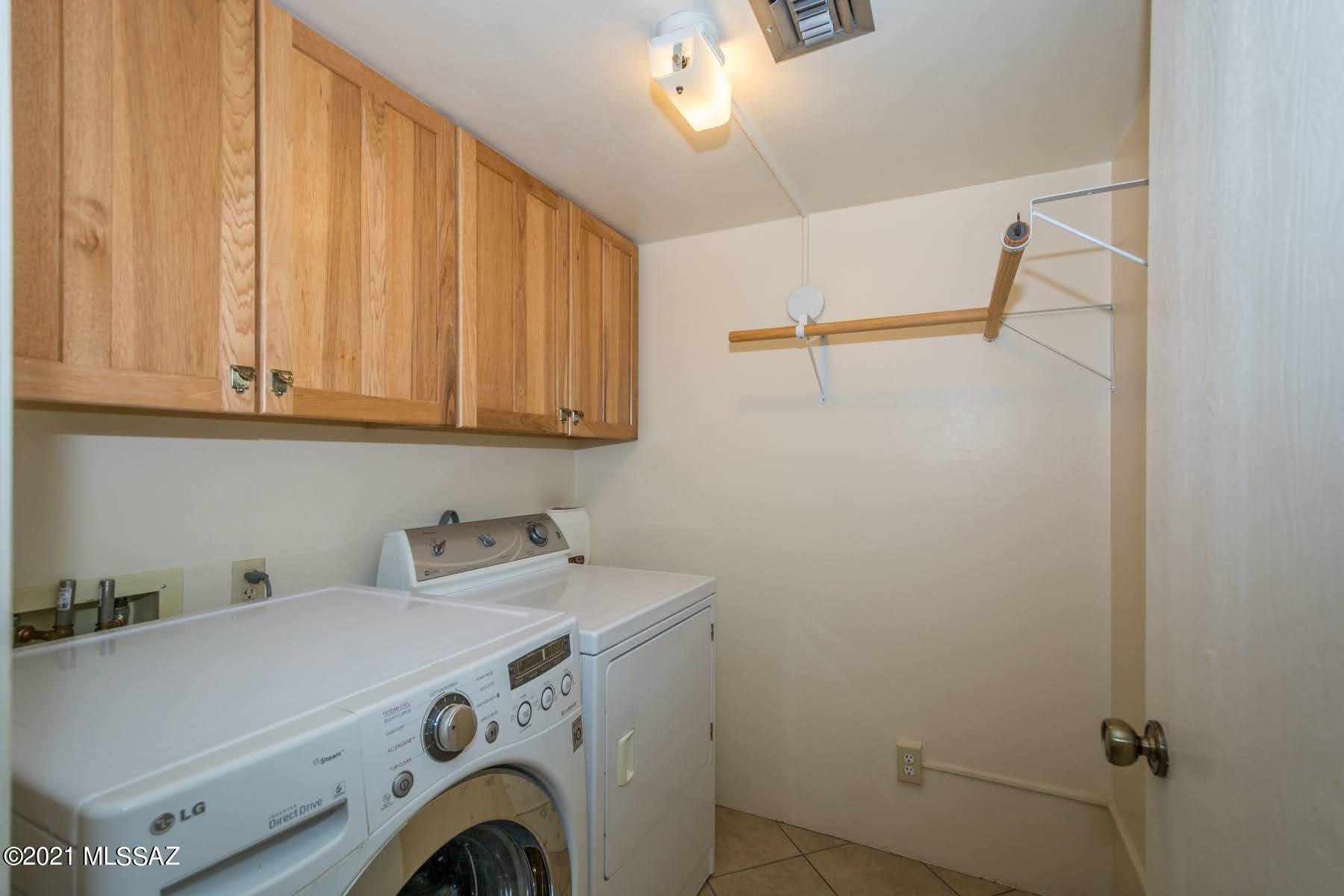 Rio Cancion Twnhms. and Professional - Residential