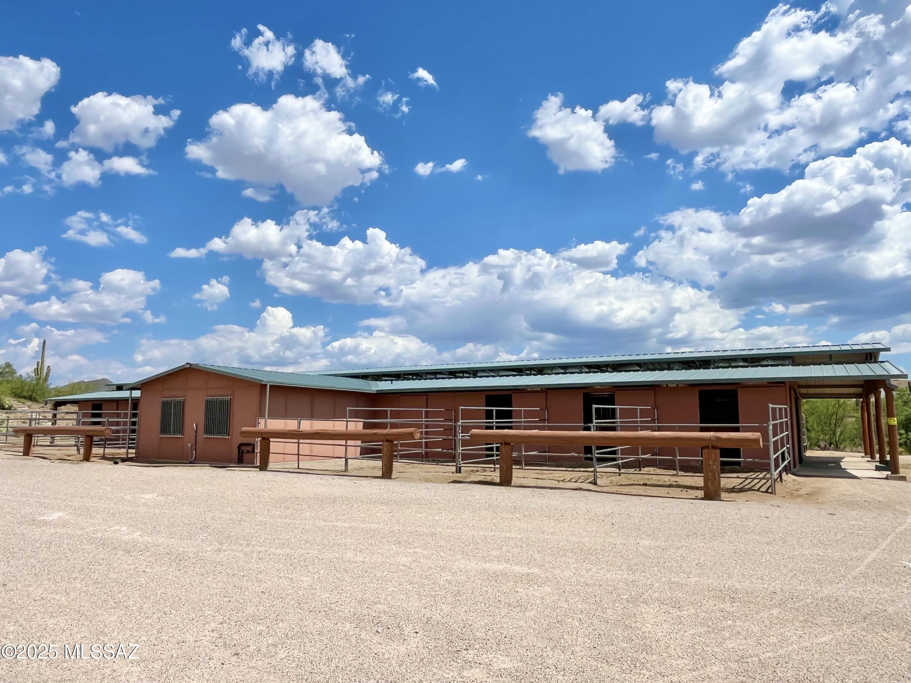 Coyote Creek (1-395) - Residential