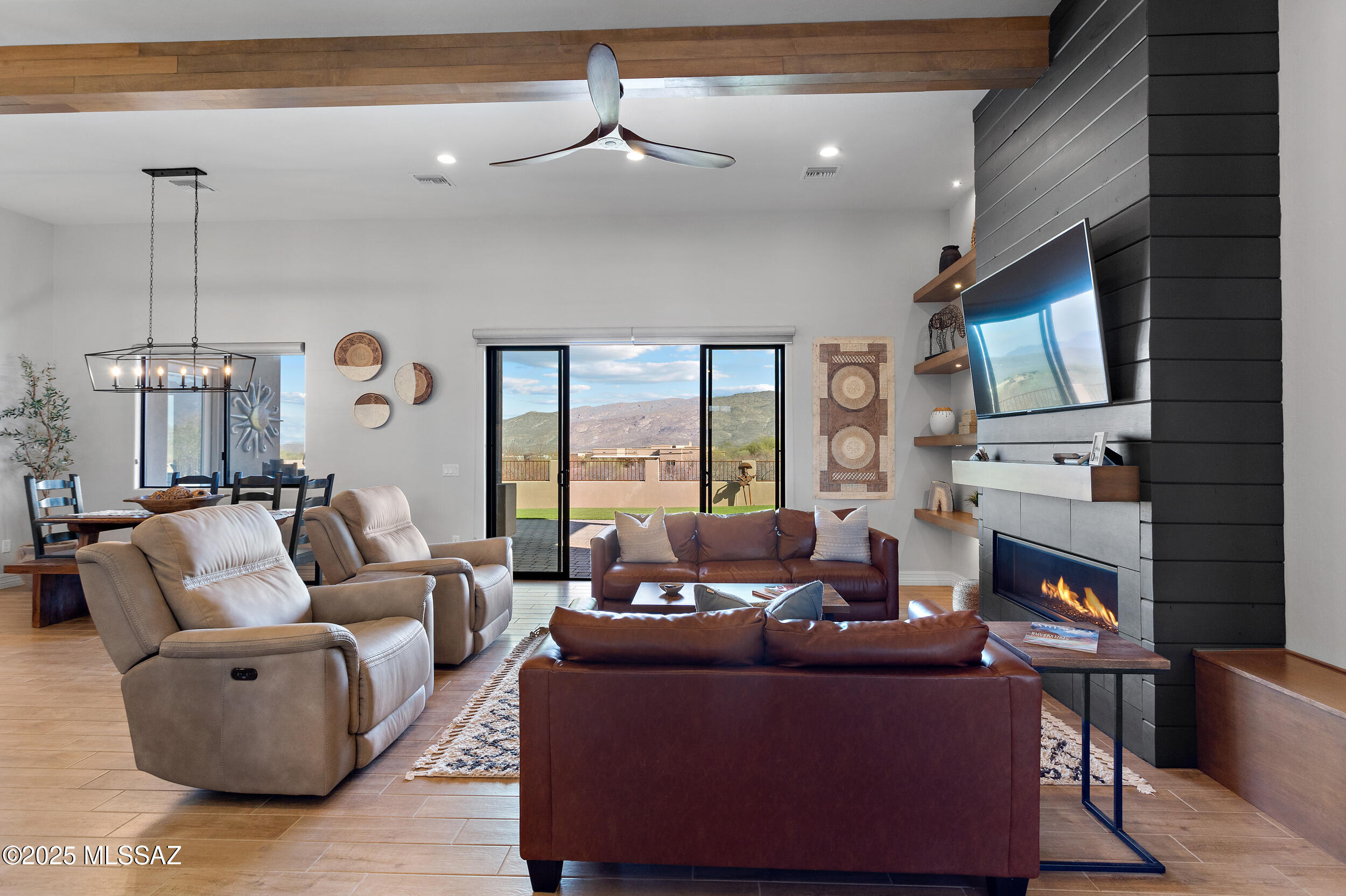 Coyote Creek (1-395) - Residential