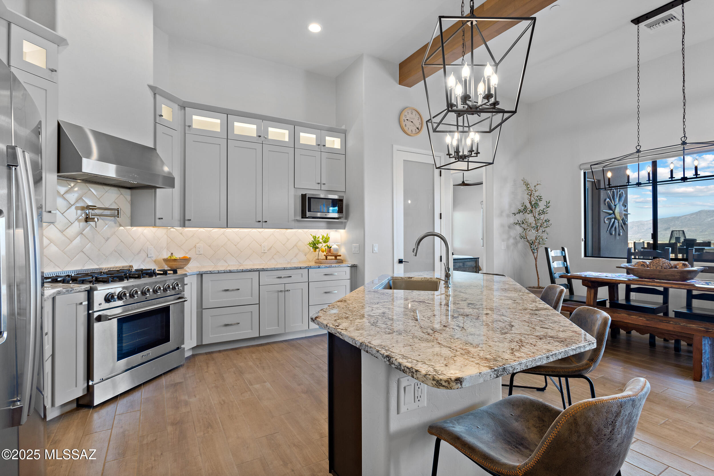 Coyote Creek (1-395) - Residential