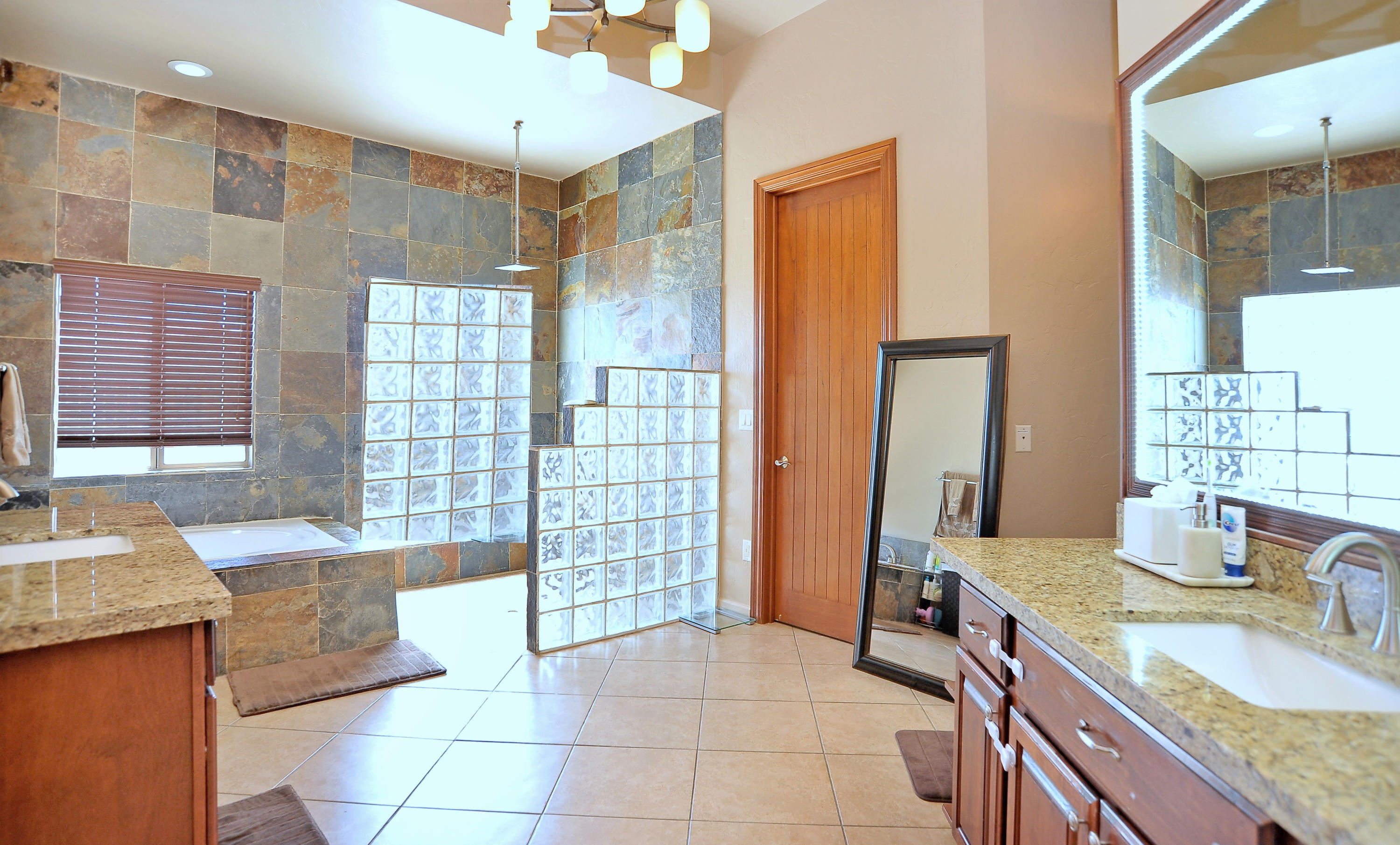 Regal Manor Estates (1-23) - Residential