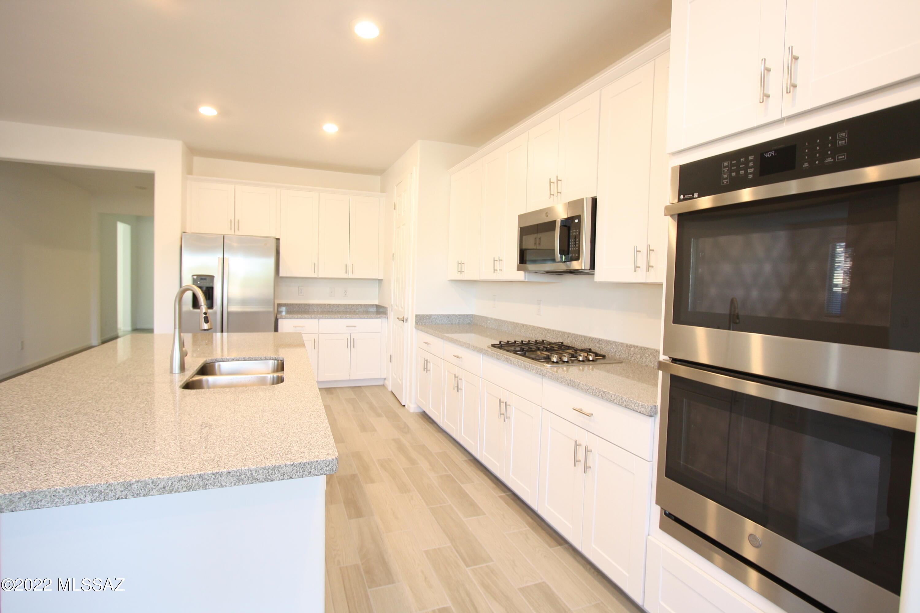 Mountain Vista Ridge - Residential Lease