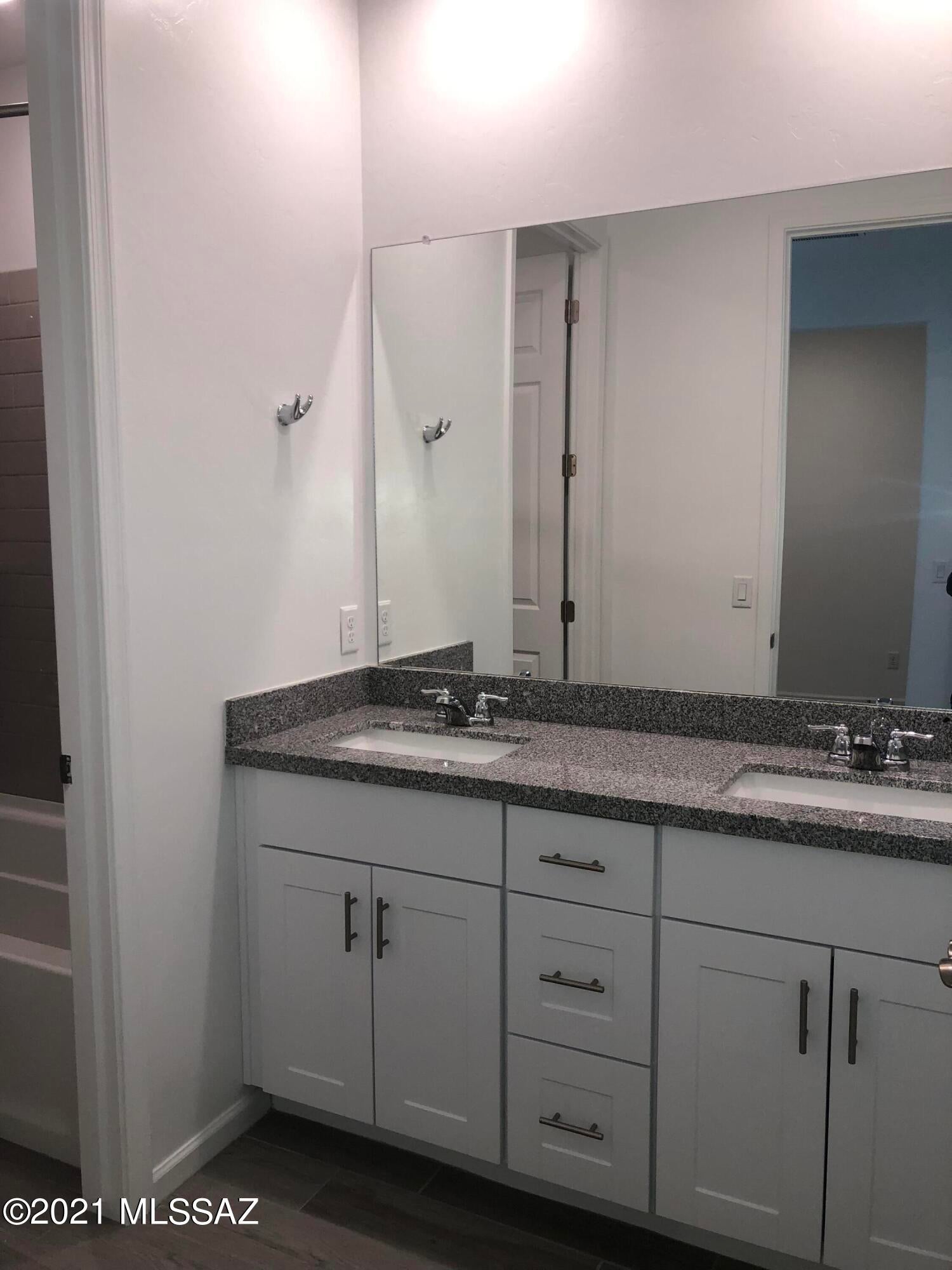 Mountain Vista Ridge - Residential Lease