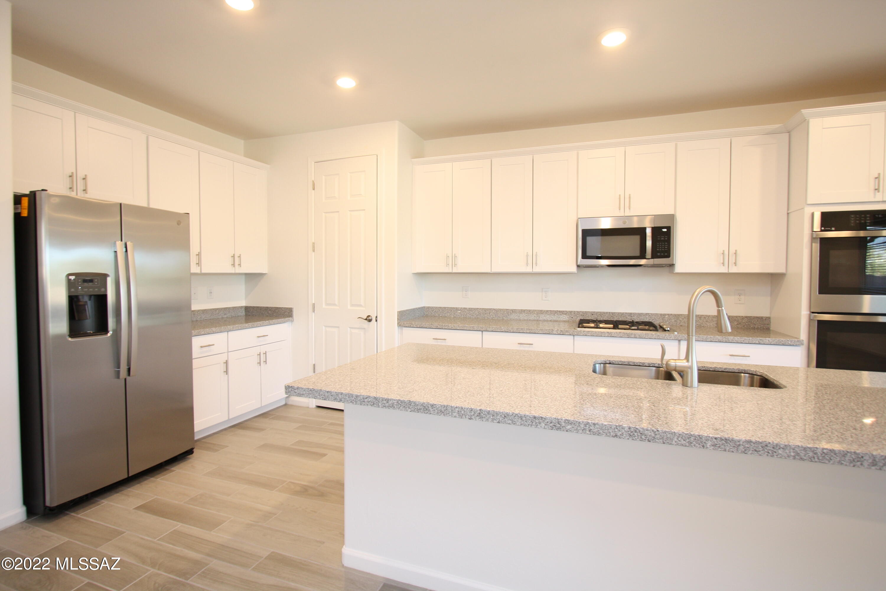 Mountain Vista Ridge - Residential Lease