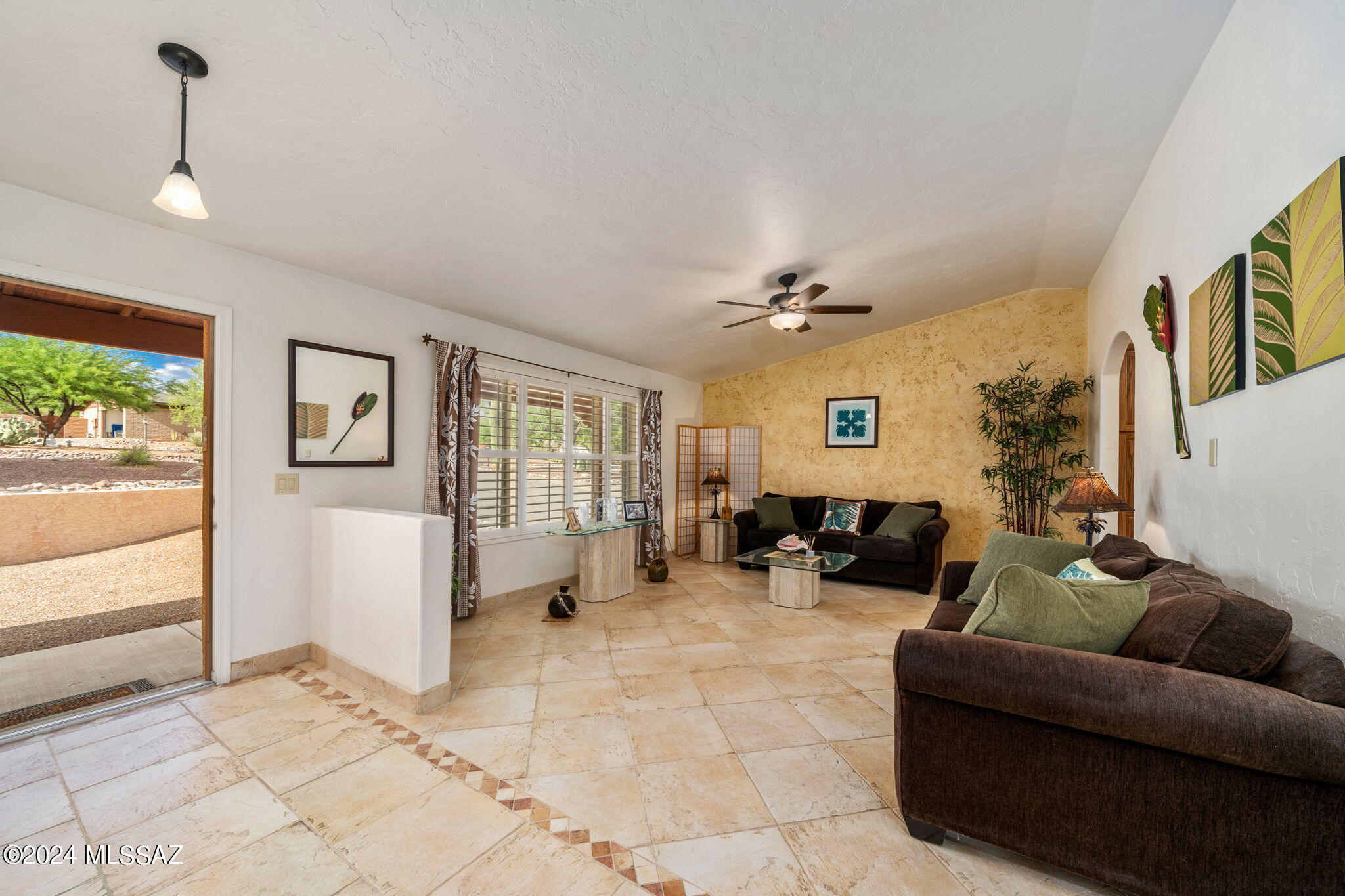 Rancho Feliz (442-647) - Residential