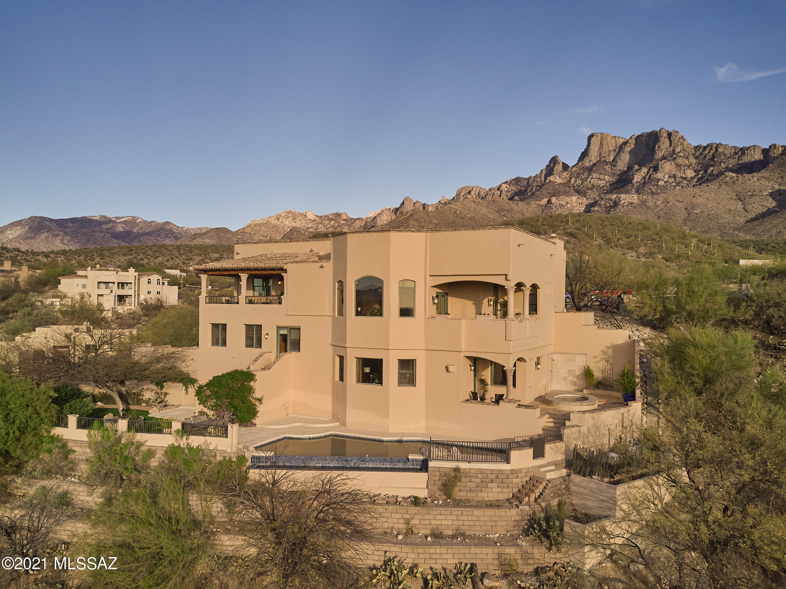 La Reserve (1-24) - Residential