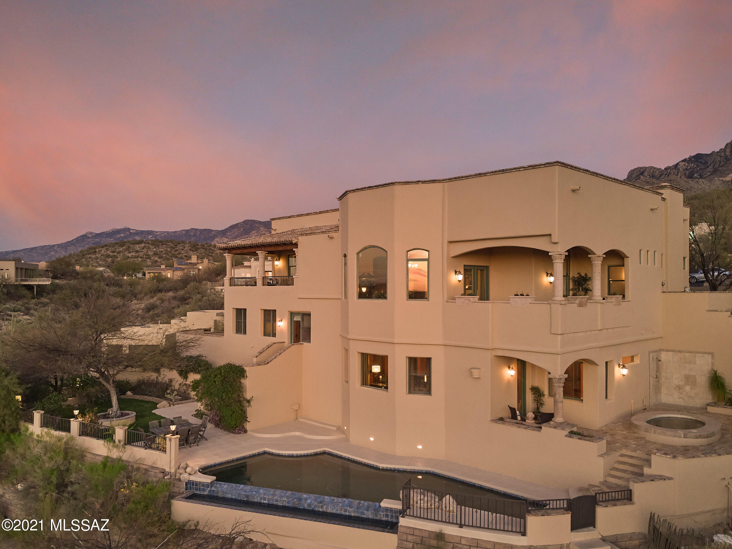 La Reserve (1-24) - Residential