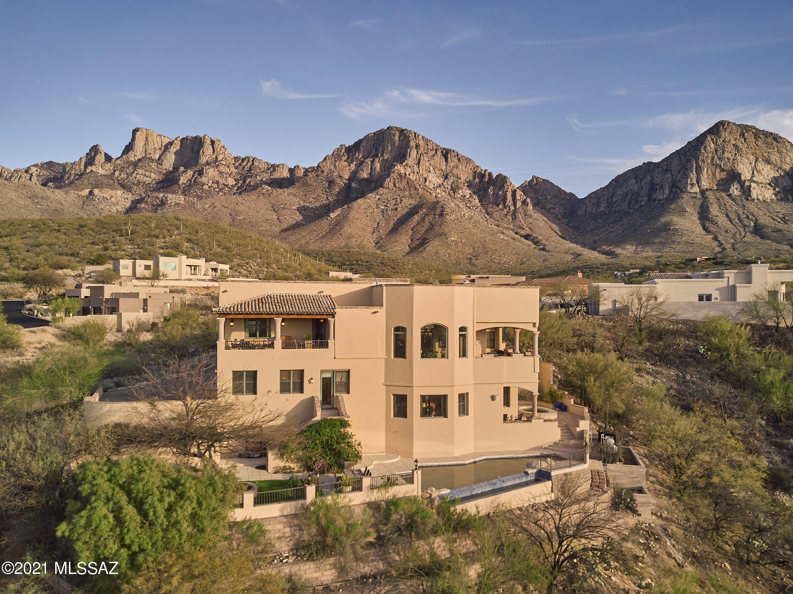 La Reserve (1-24) - Residential