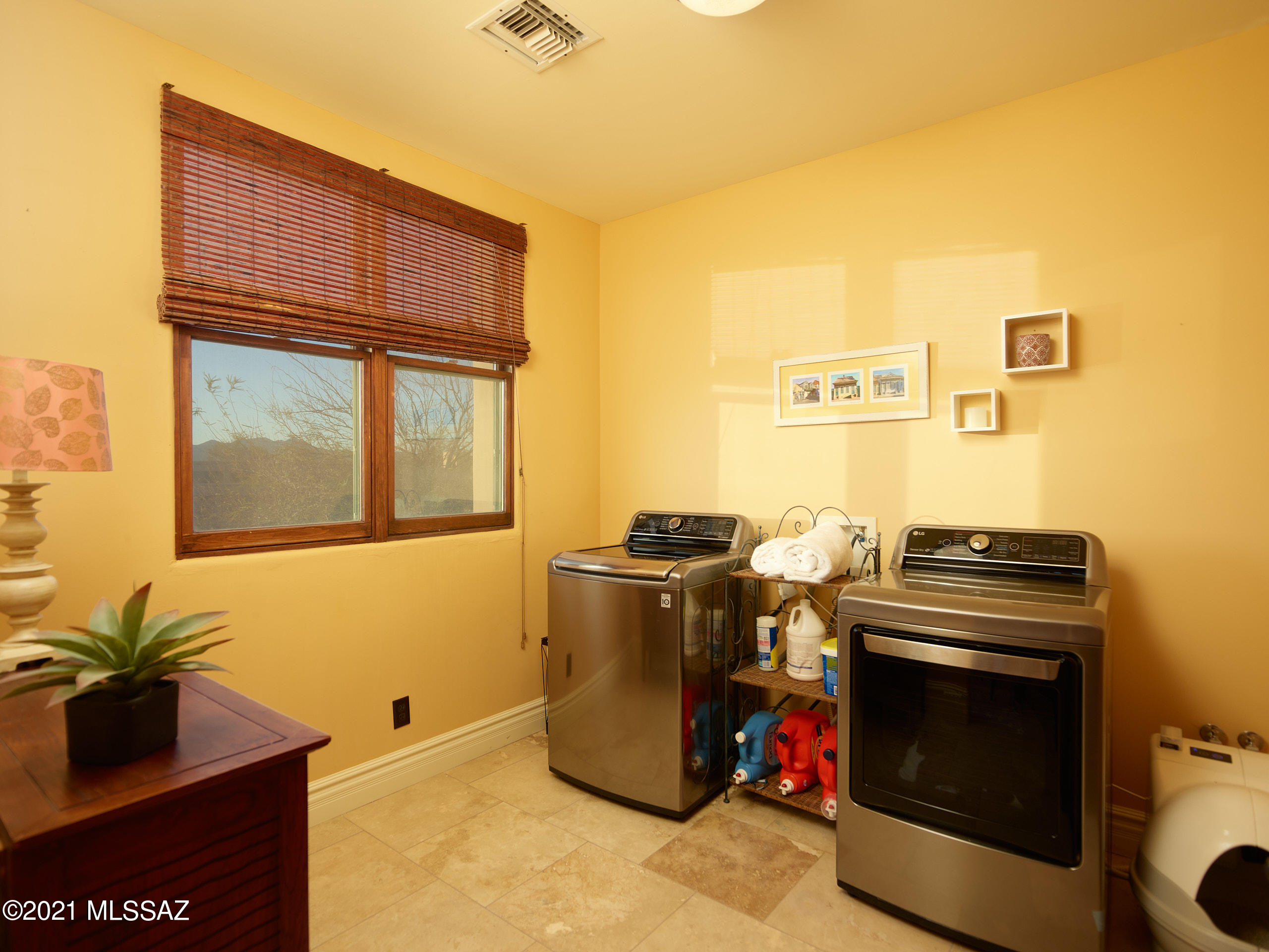 La Reserve (1-24) - Residential