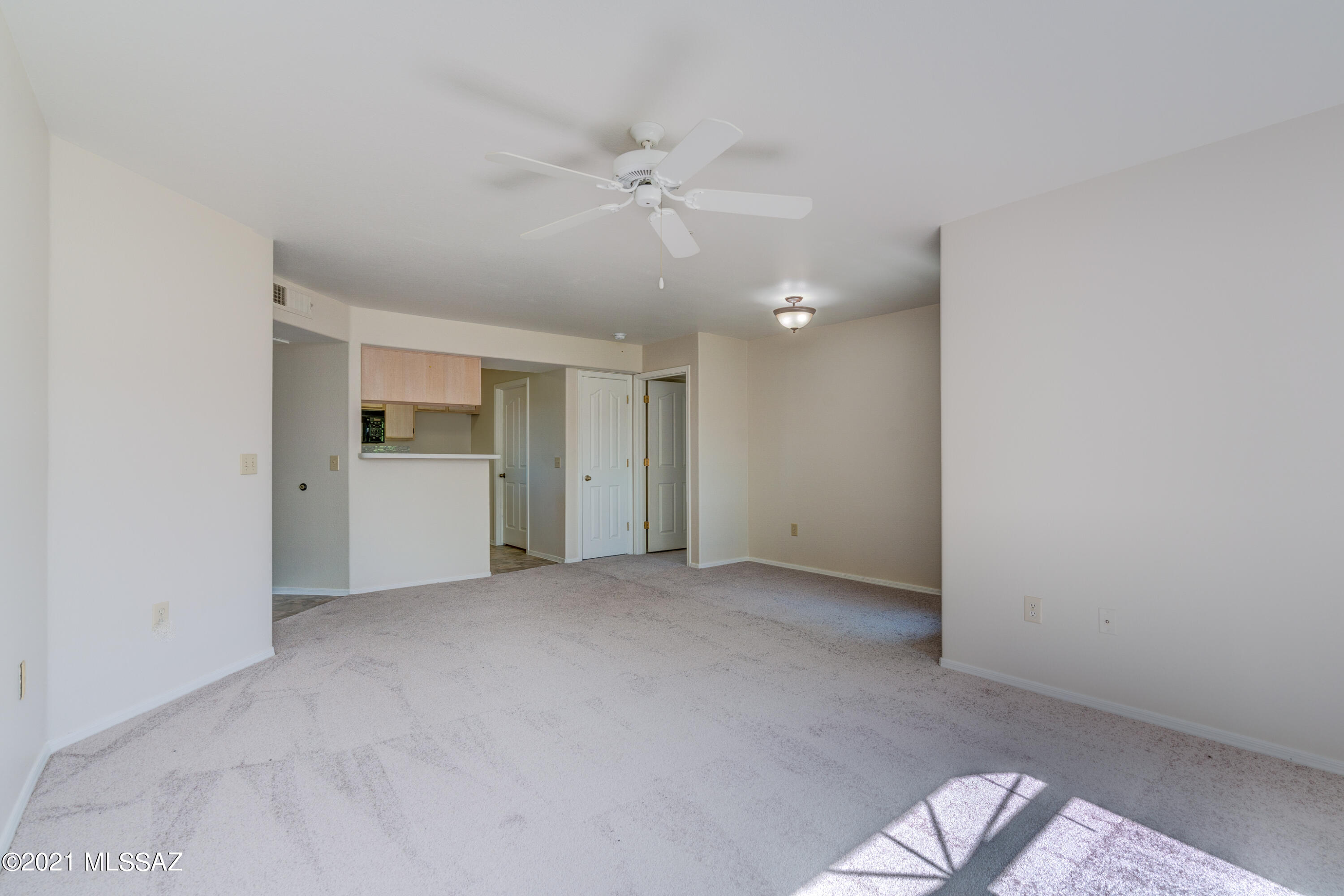 Veranda at Ventana Condominiums - Residential